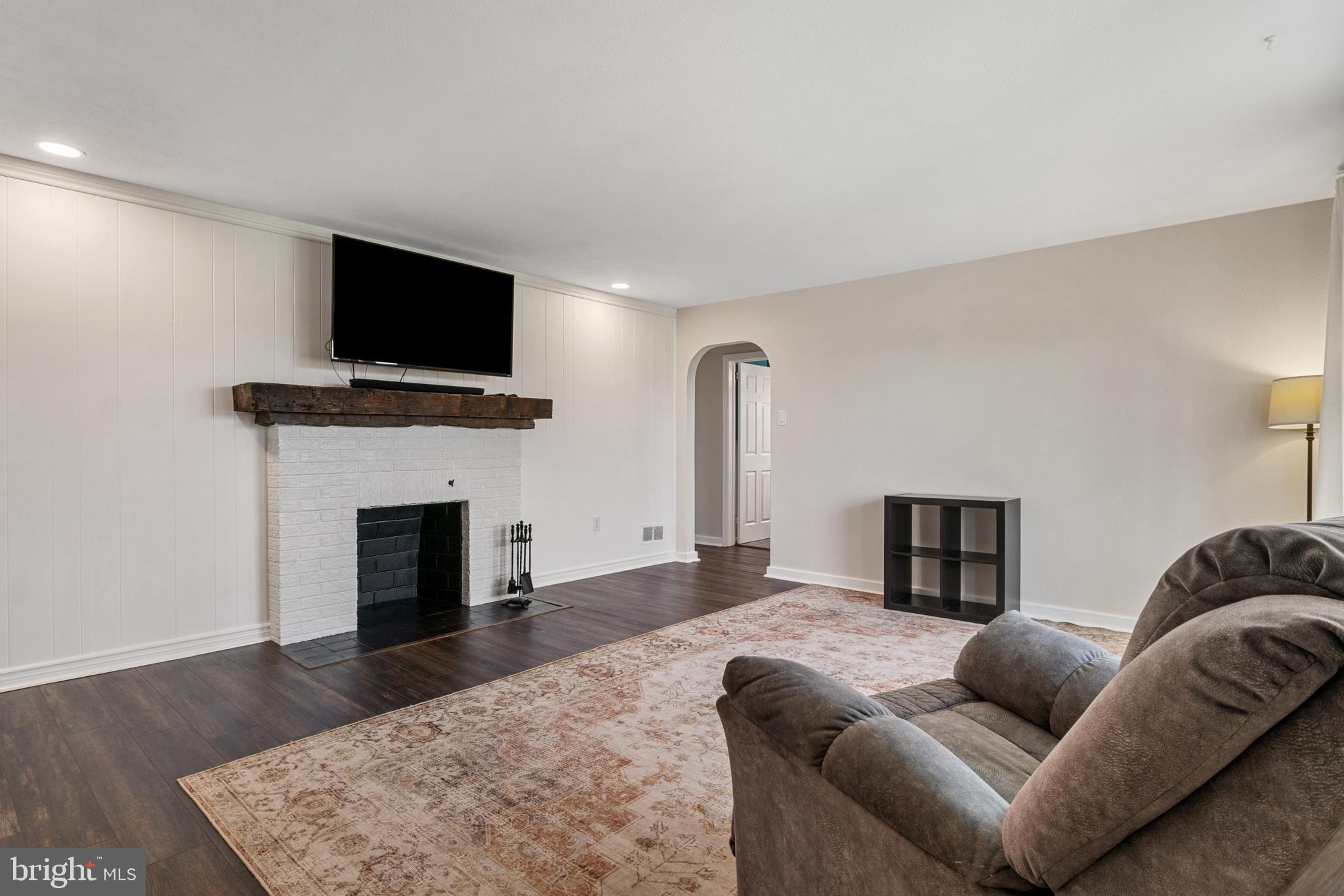 111 N CAMP STREET