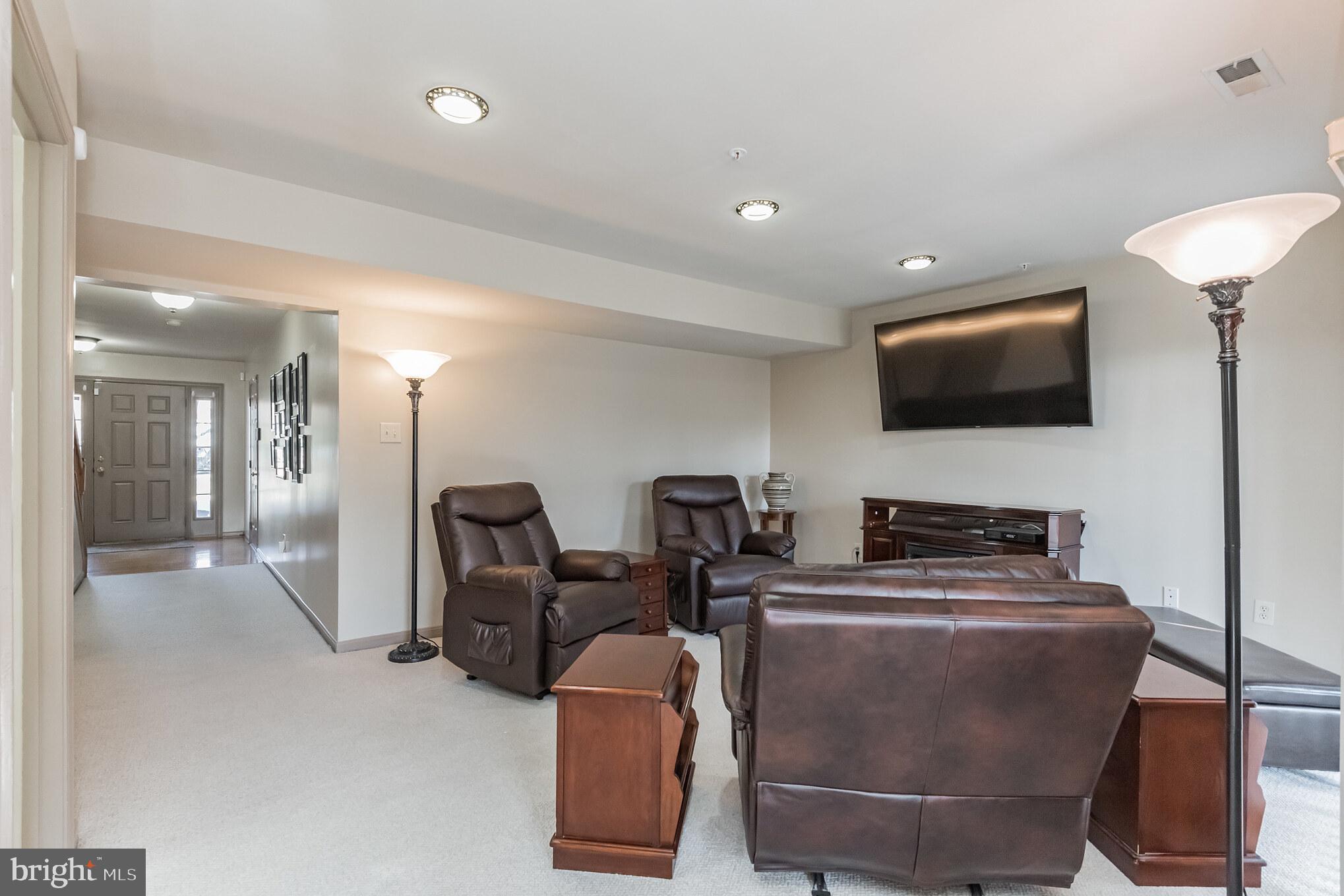 PERRYWOOD - Residential