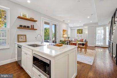 522 G STREET NE WASHINGTON DC 20002