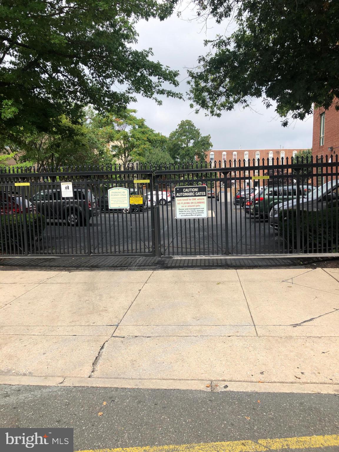 FAIRMOUNT - Residential Lease