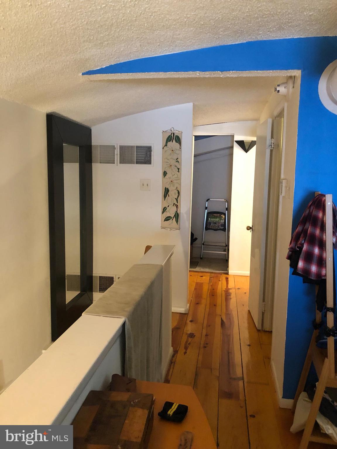FAIRMOUNT - Residential Lease