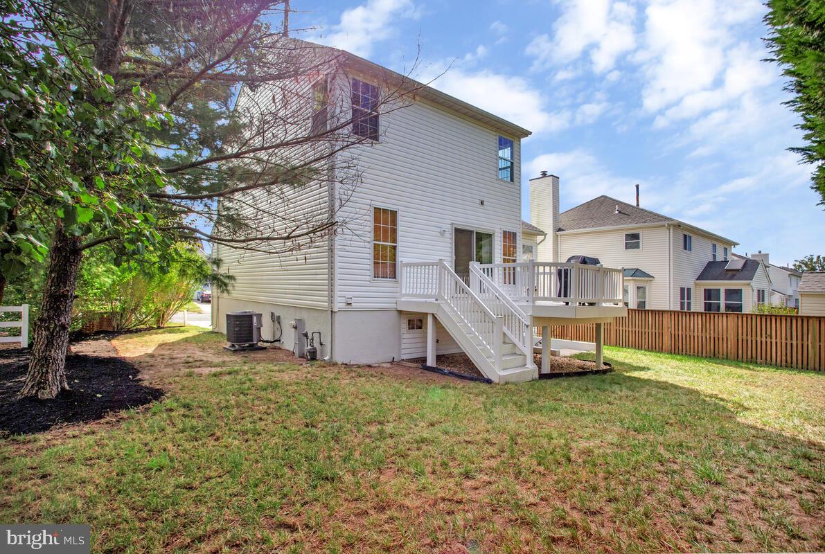 THE PROVINCES - Residential