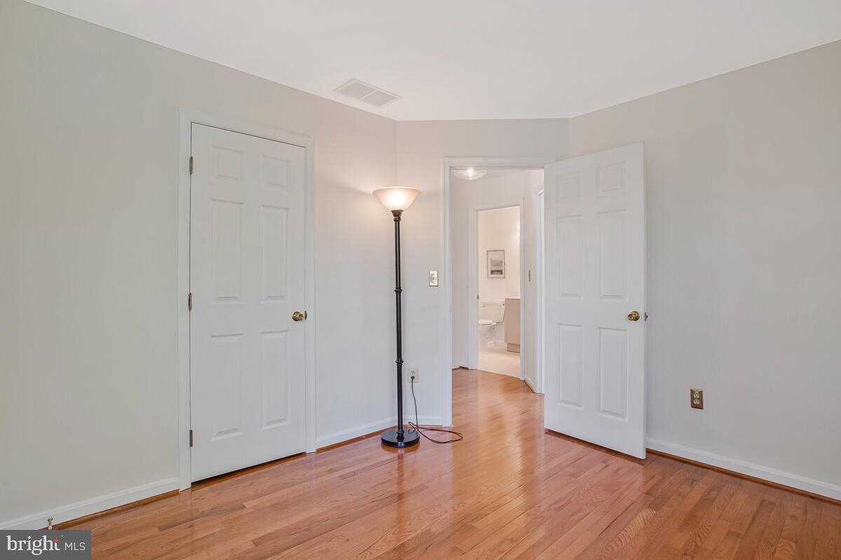 THE PROVINCES - Residential