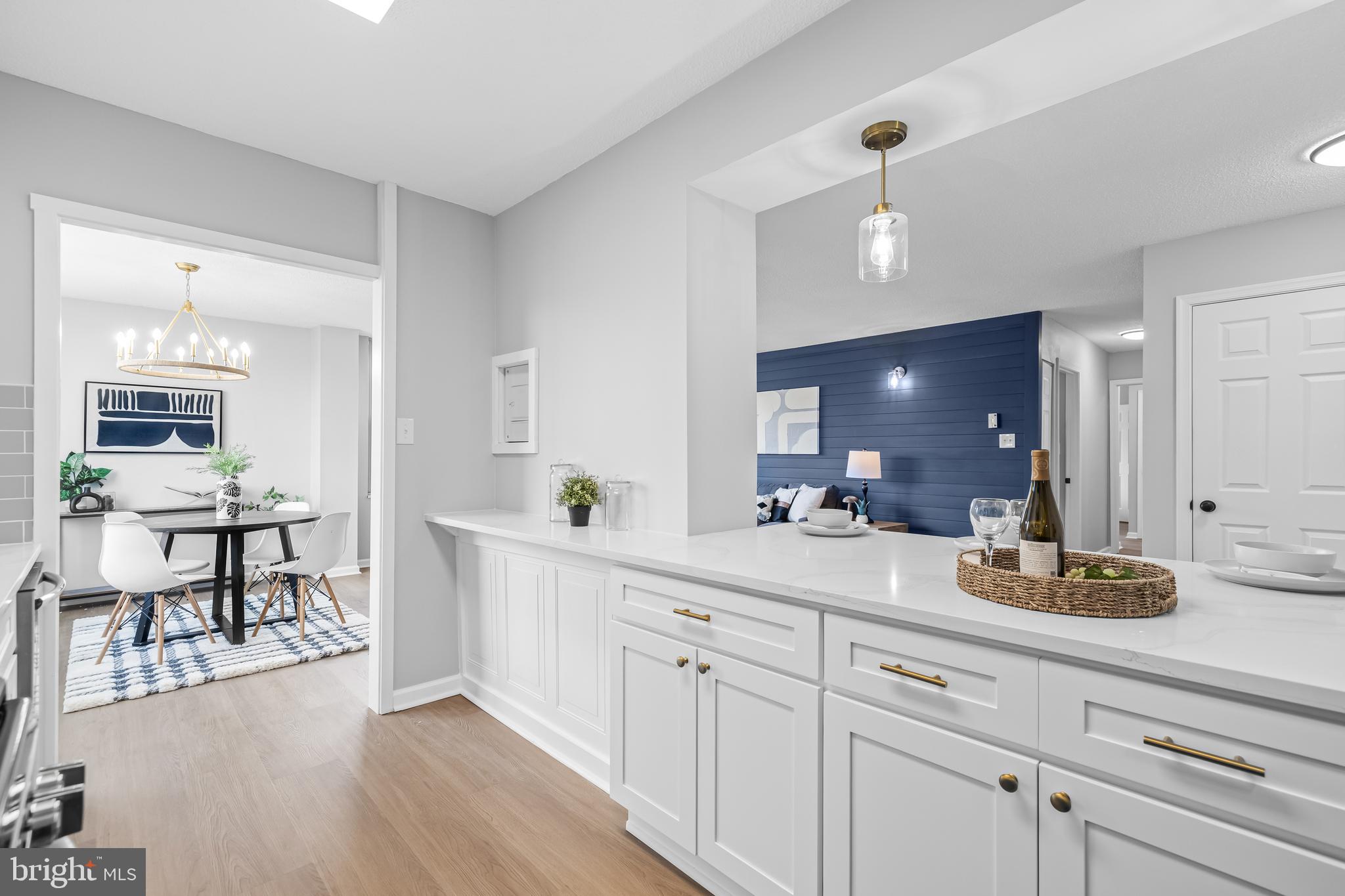 ROLAND PARK - Residential