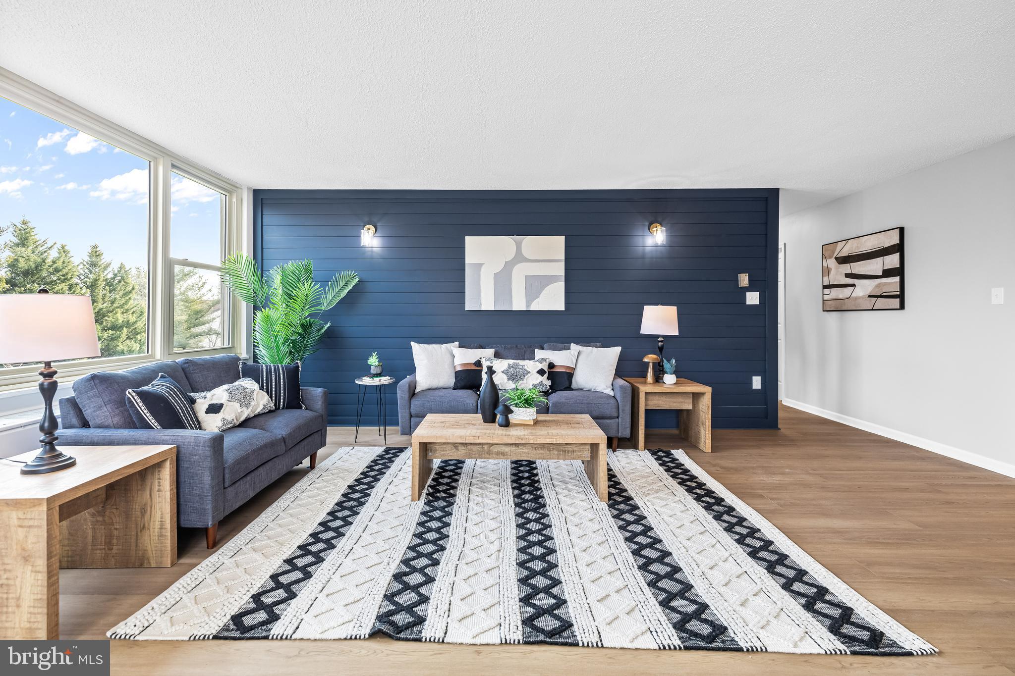 ROLAND PARK - Residential