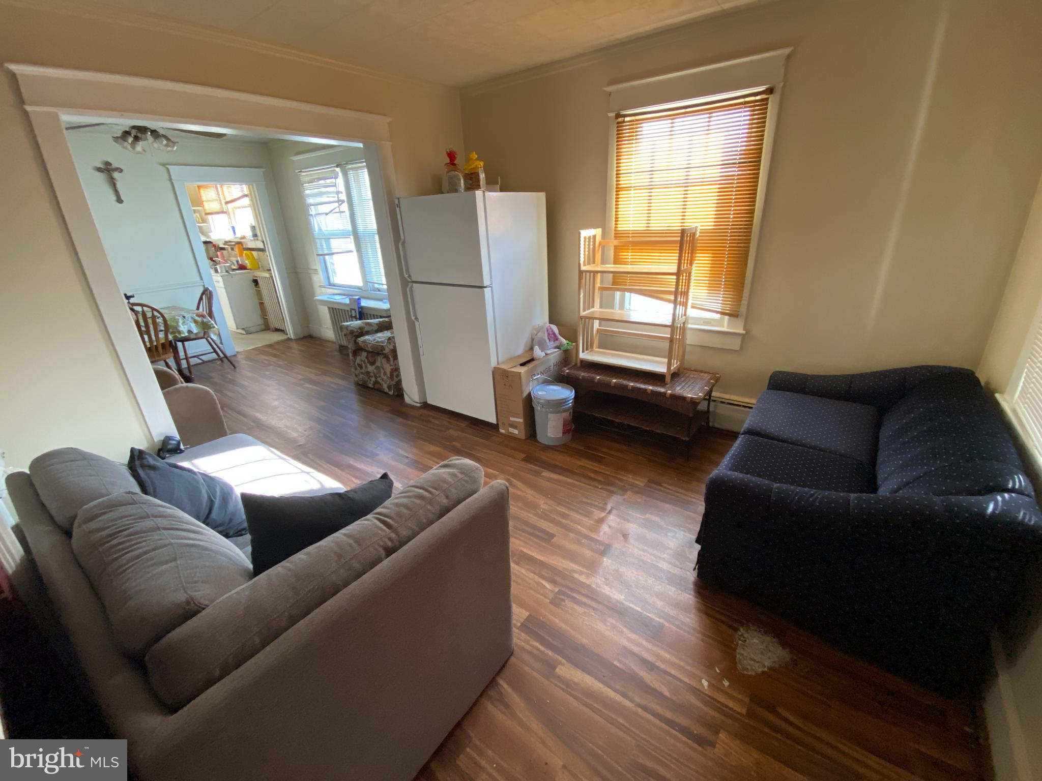 COLMAR MANOR - Residential