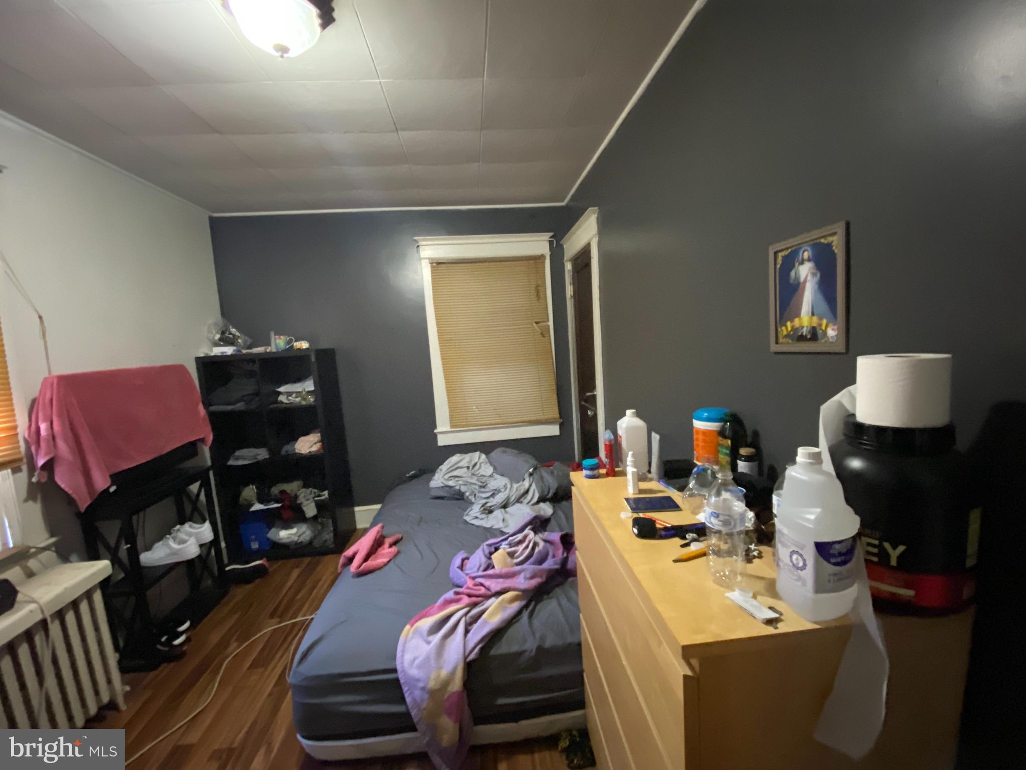 COLMAR MANOR - Residential