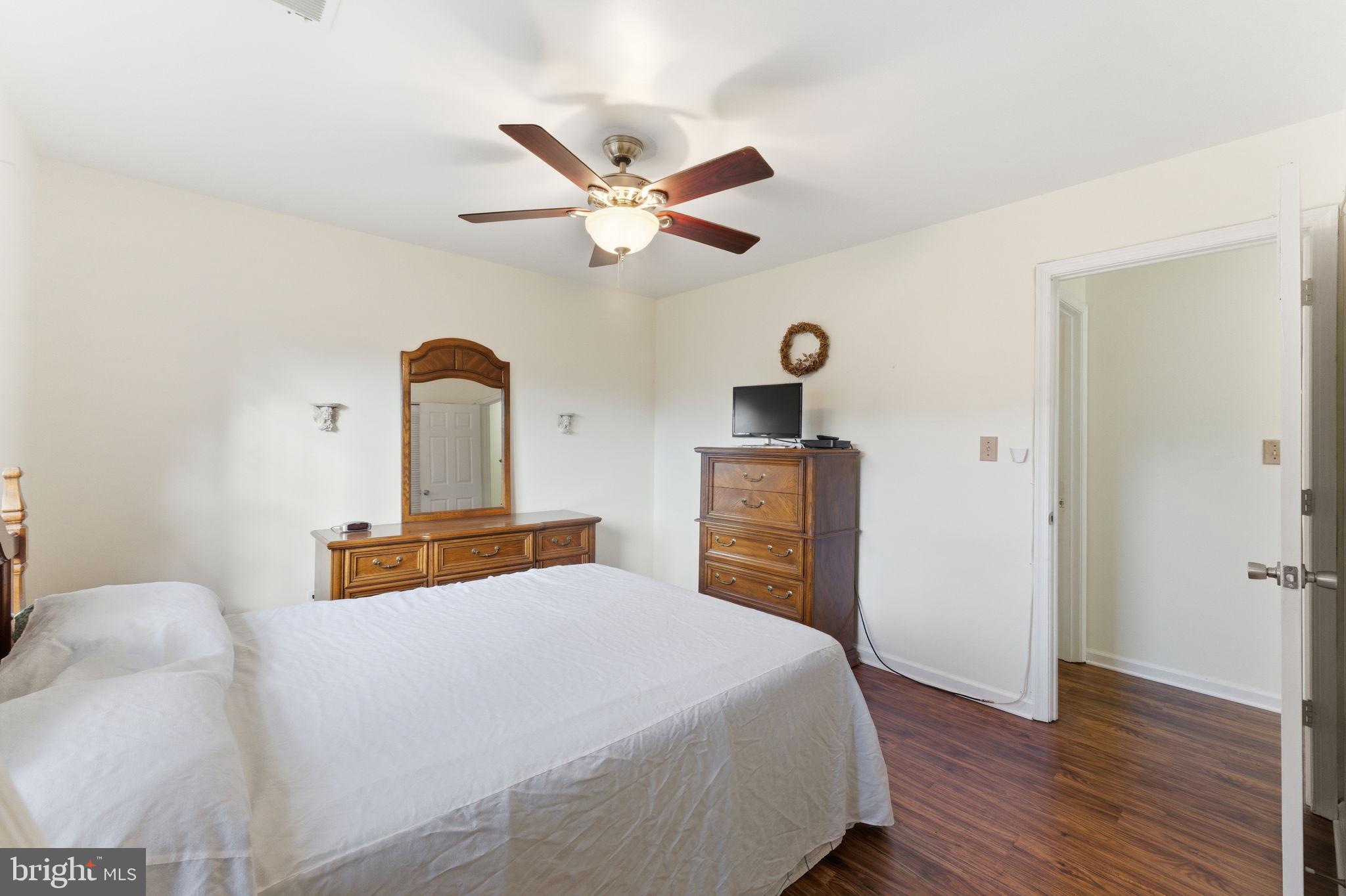 MILL GARDEN SOUTH - Residential