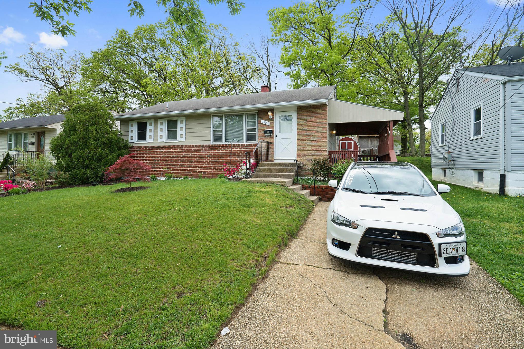 LANHAM WOODS - Residential