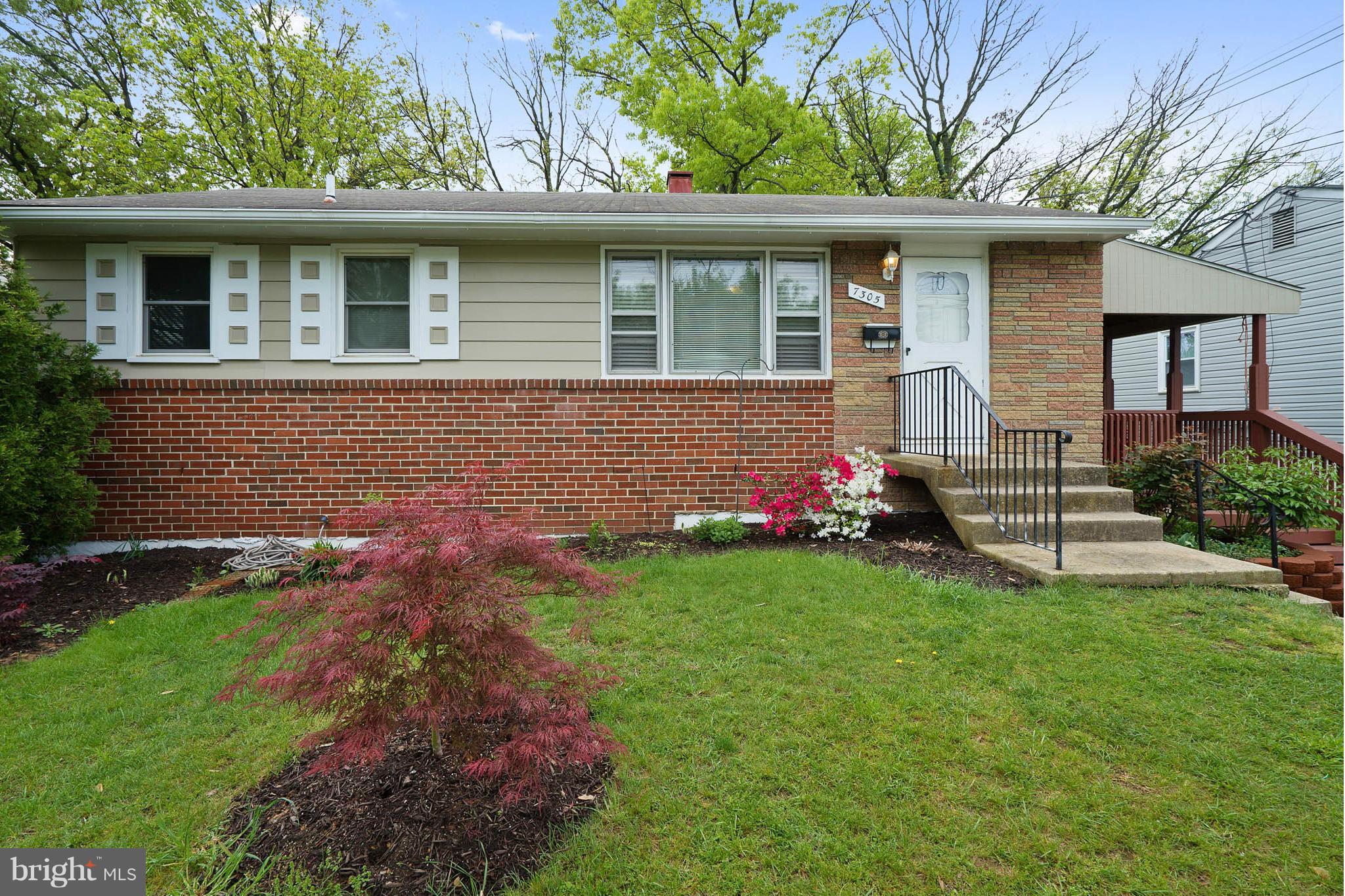 LANHAM WOODS - Residential