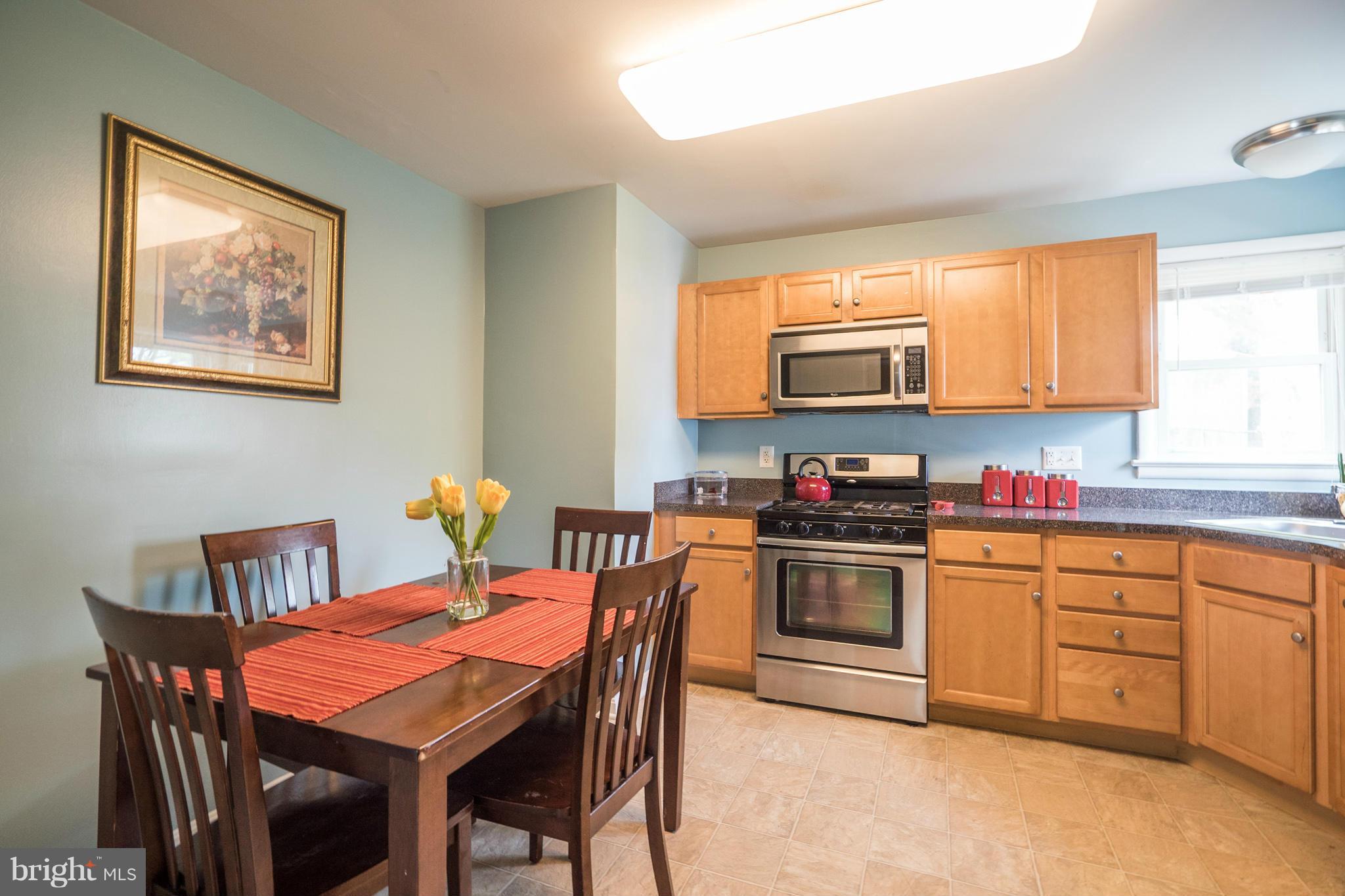 LANHAM WOODS - Residential