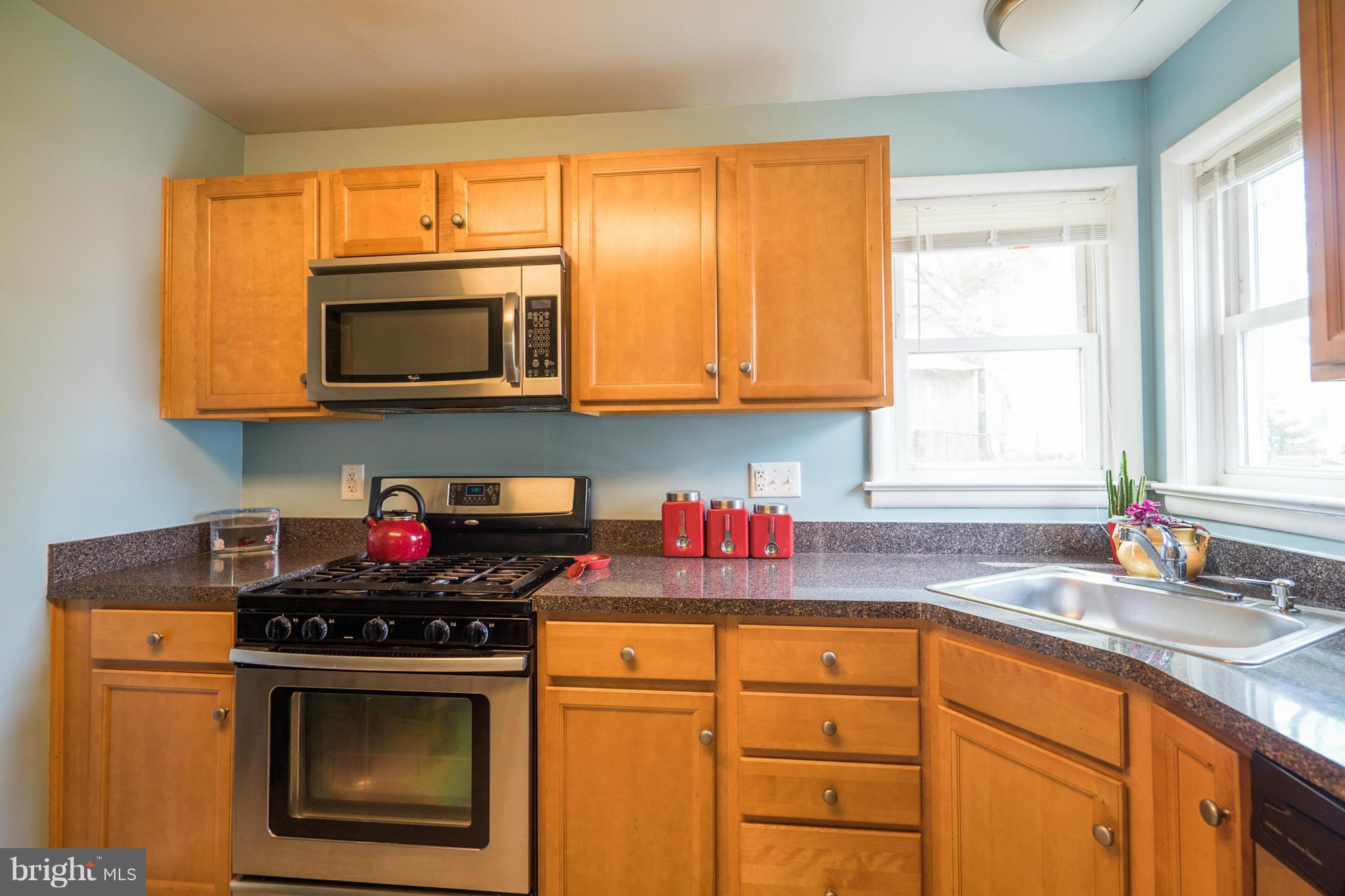 LANHAM WOODS - Residential