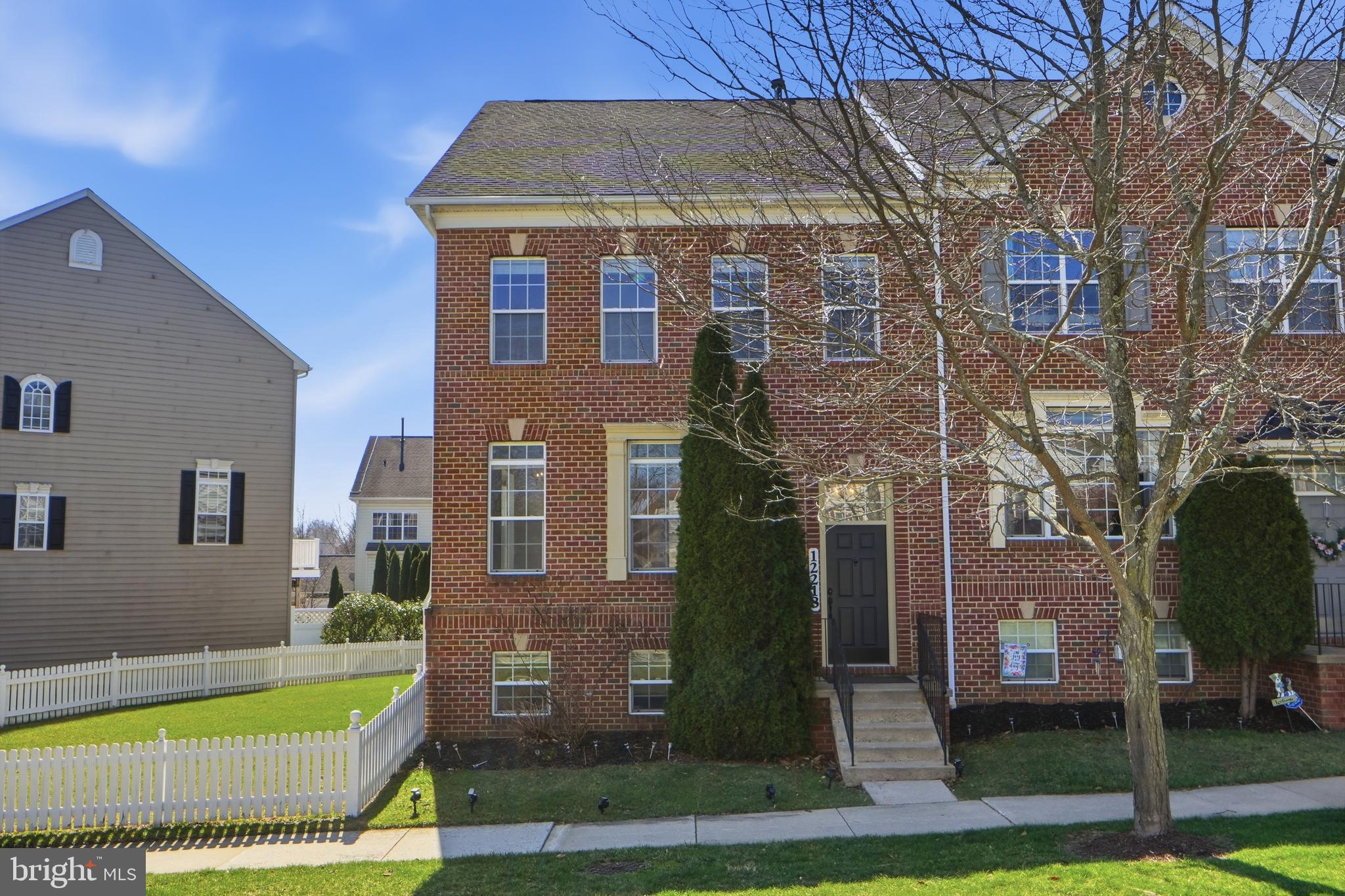 GREENWAY VILLAGE - Residential