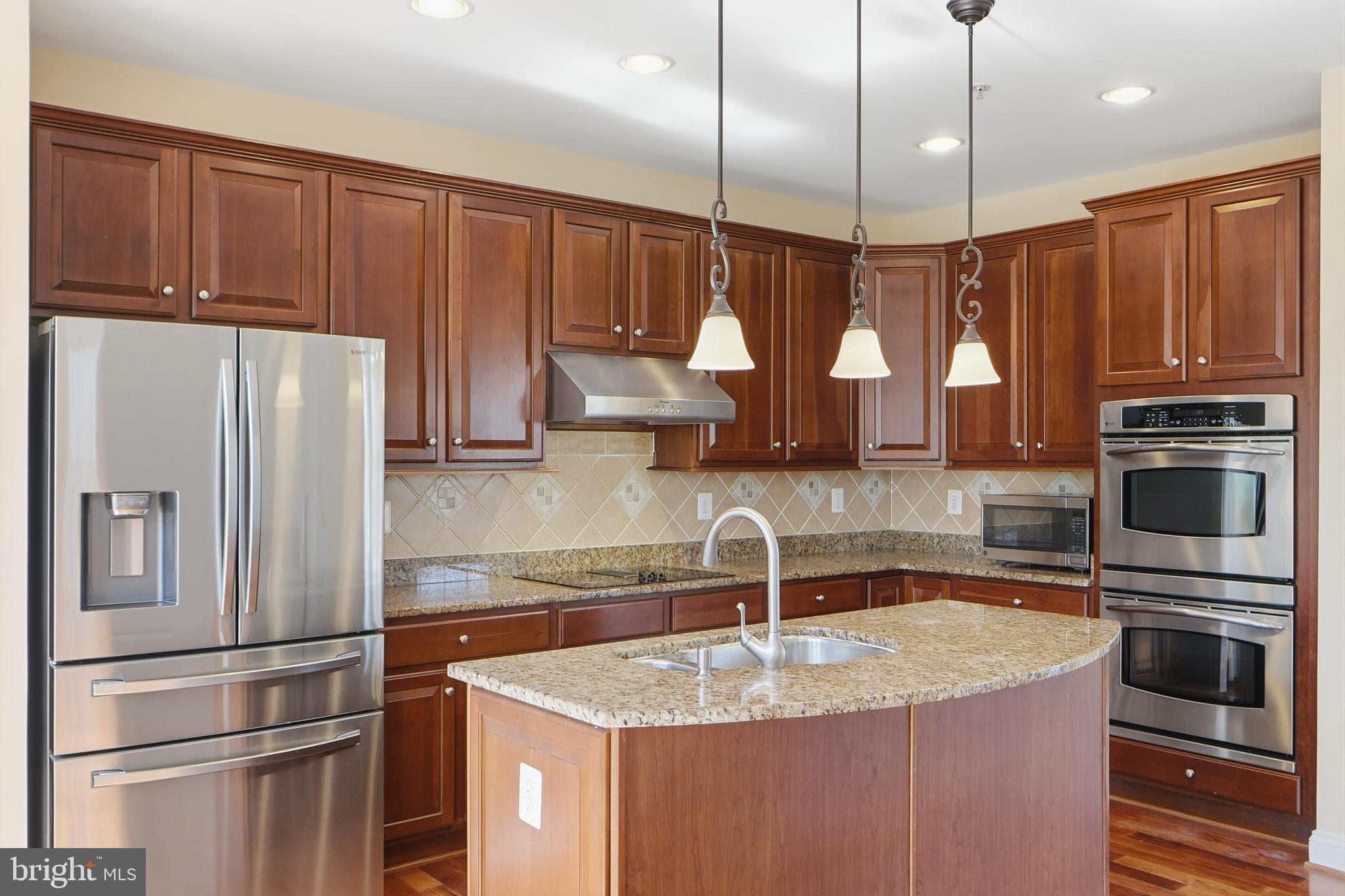 GREENWAY VILLAGE - Residential