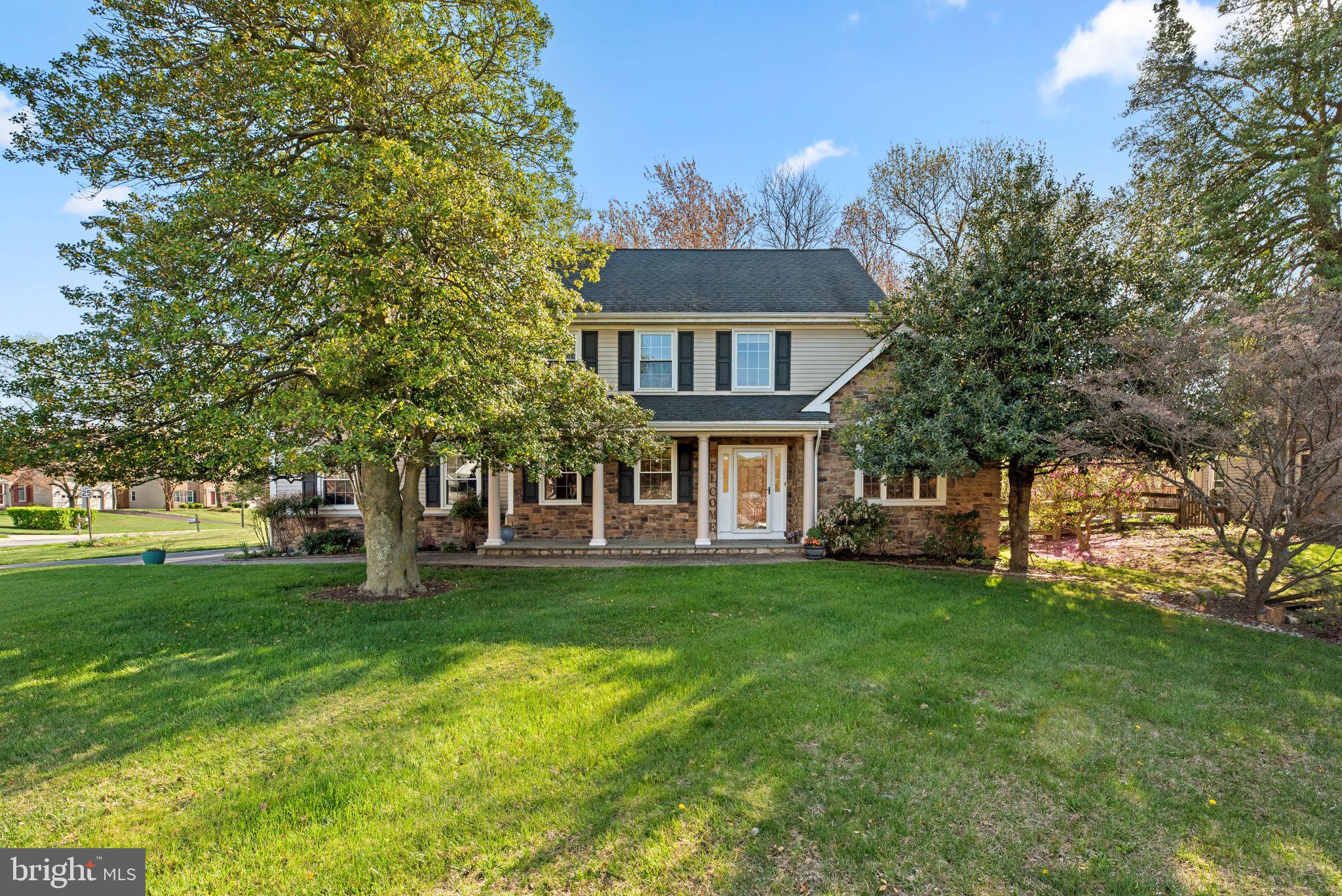 7703 BRIARSTONE COURT
