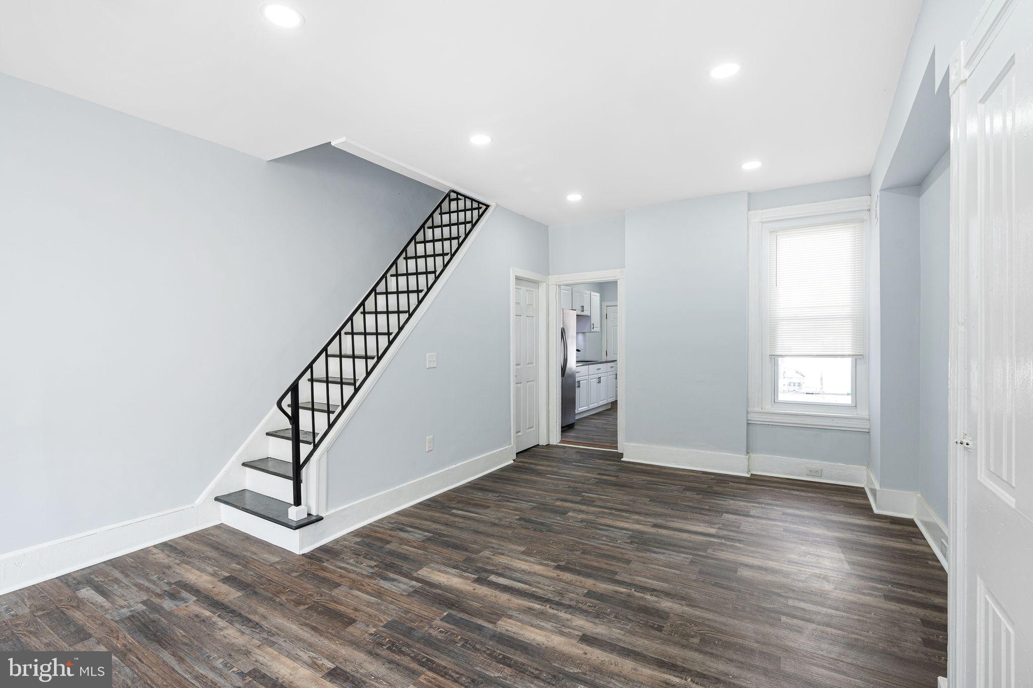 725 W LAFAYETTE STREET