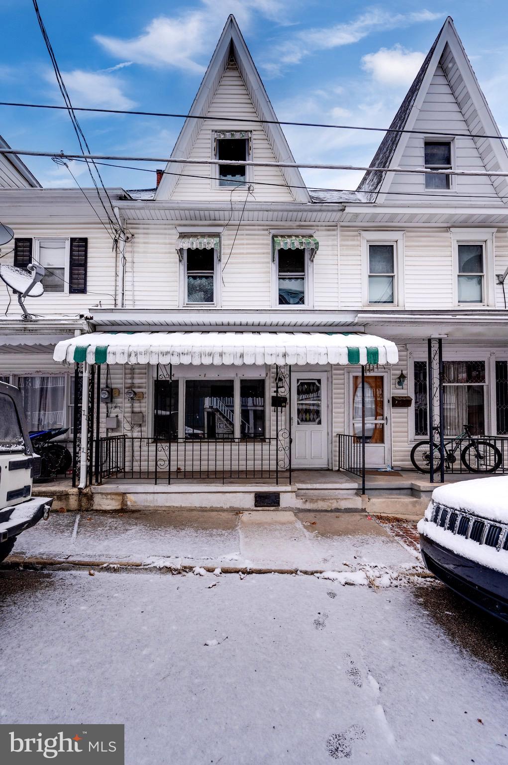 NEW PHILADELPHIA - Residential