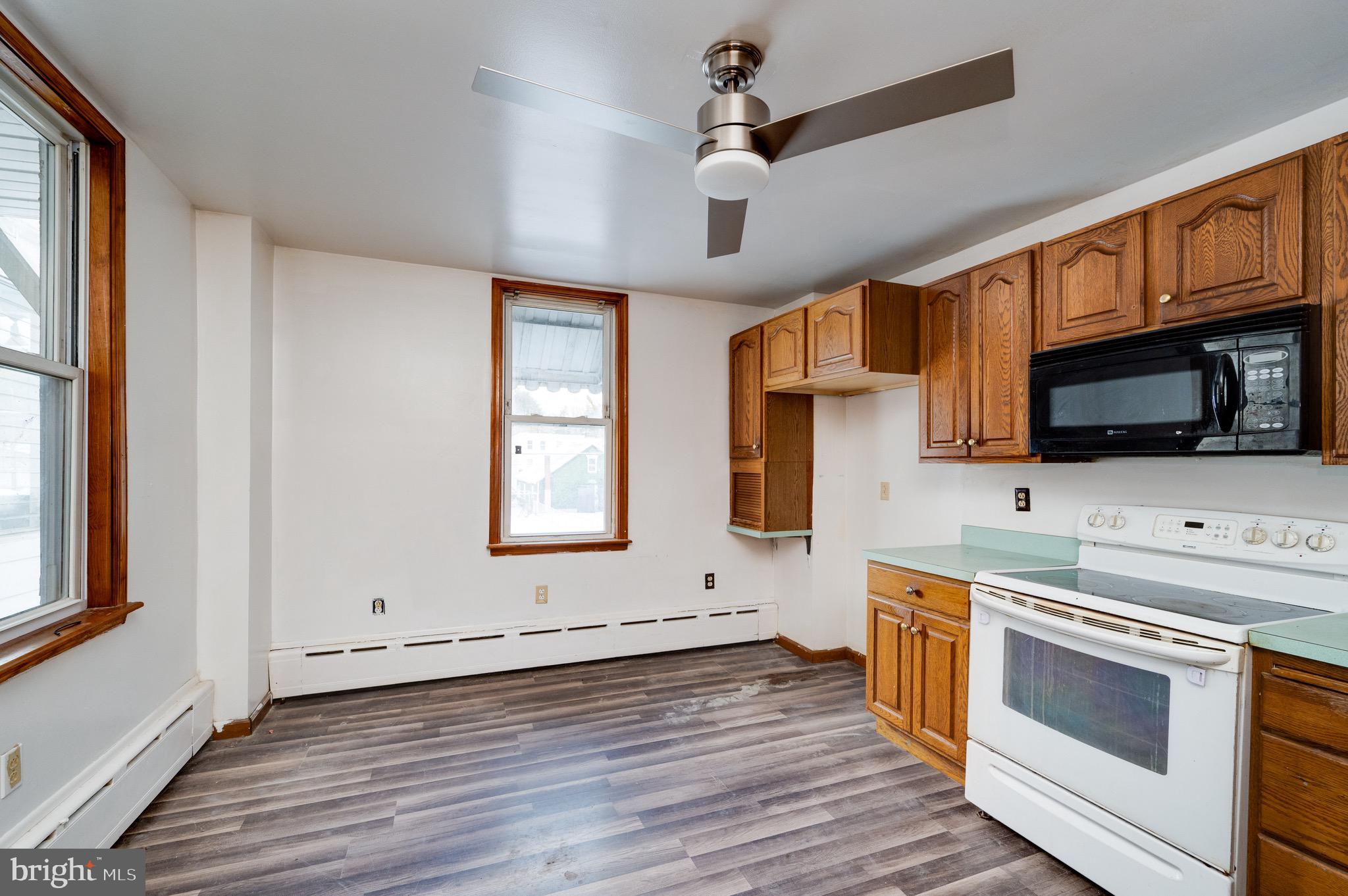 NEW PHILADELPHIA - Residential