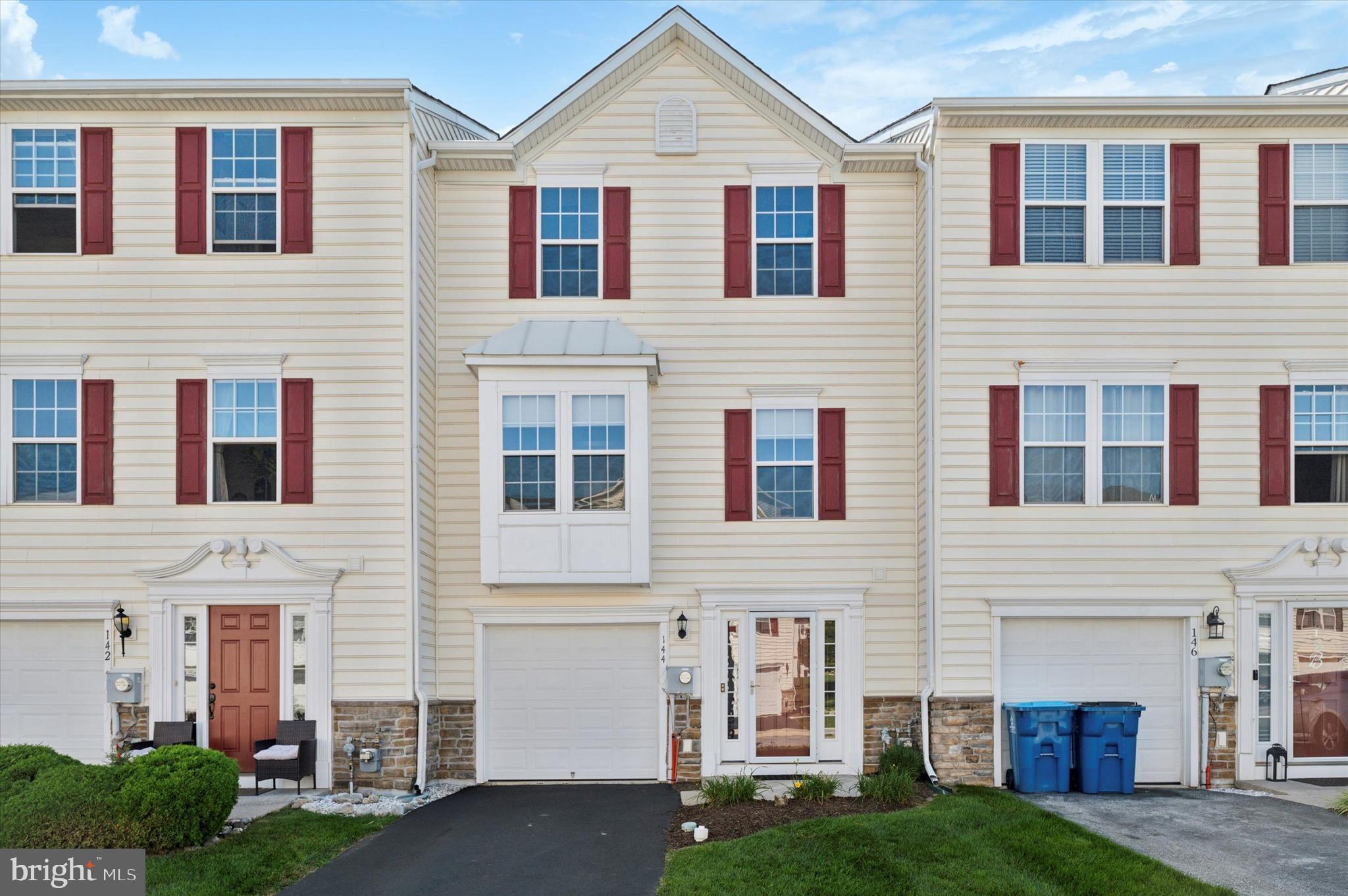 An innumerable amount of customizations and upgrades turn what would normally be a cookie-cutter townhome into a luxurious abode. If you're looking for something unique, you'll love this one-of-a-kind unit located within the popular and convenient Round Hill Community. The seller had this home professionally designed, and what a difference it makes! The main living level has been remodeled with oak beams and shelving accents that perfectly compliment the beautiful hardwood flooring. The updated eat-in kitchen with added storage and opened wall ties everything together nicely. The deck has plenty of room to host friends and family. The primary suite on the upper level is floored with a sleek LVP that runs throughout the bathroom and closet as well. The tile shower is gorgeous, and the large walk-in closet comes with built-in cabinetry. The full hall bathroom is no slouch, and plenty spacious. The secondary bedroom will surprise you with it's size and closet space. The entry level of this home is welcoming with a powder room, and bonus room in the rear where the laundry is located. This area could be customized and used in many ways (maybe even a 3rd bedroom). It also provides an exit to the back yard. This warm home exudes sophistication. Cozy-up with 144 Larose Drive!