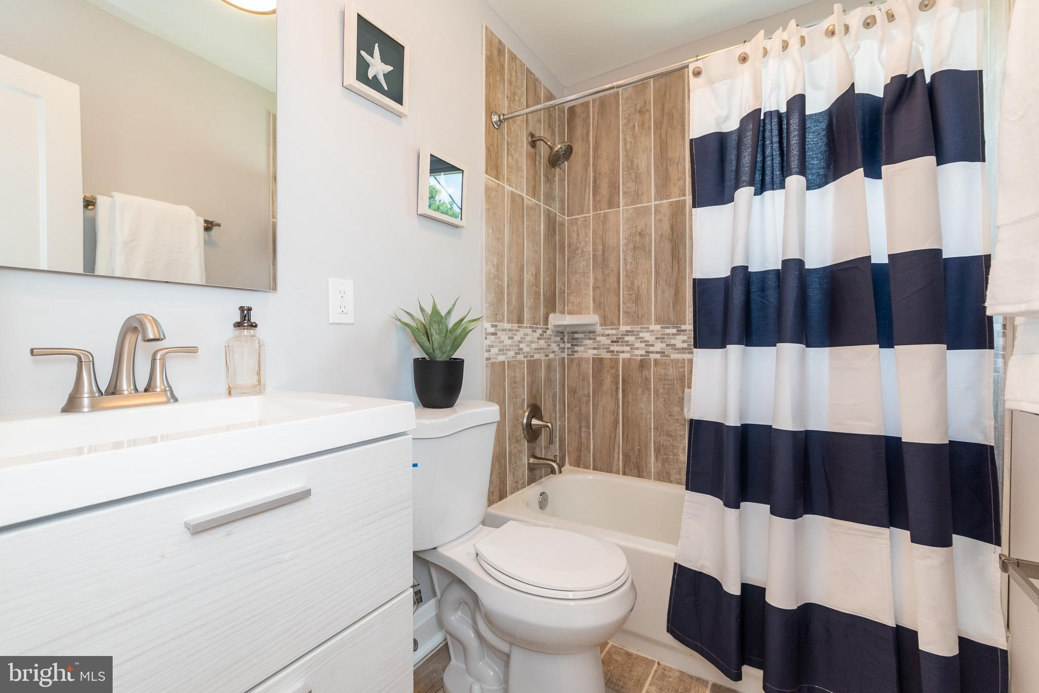 PARKSIDE - Residential