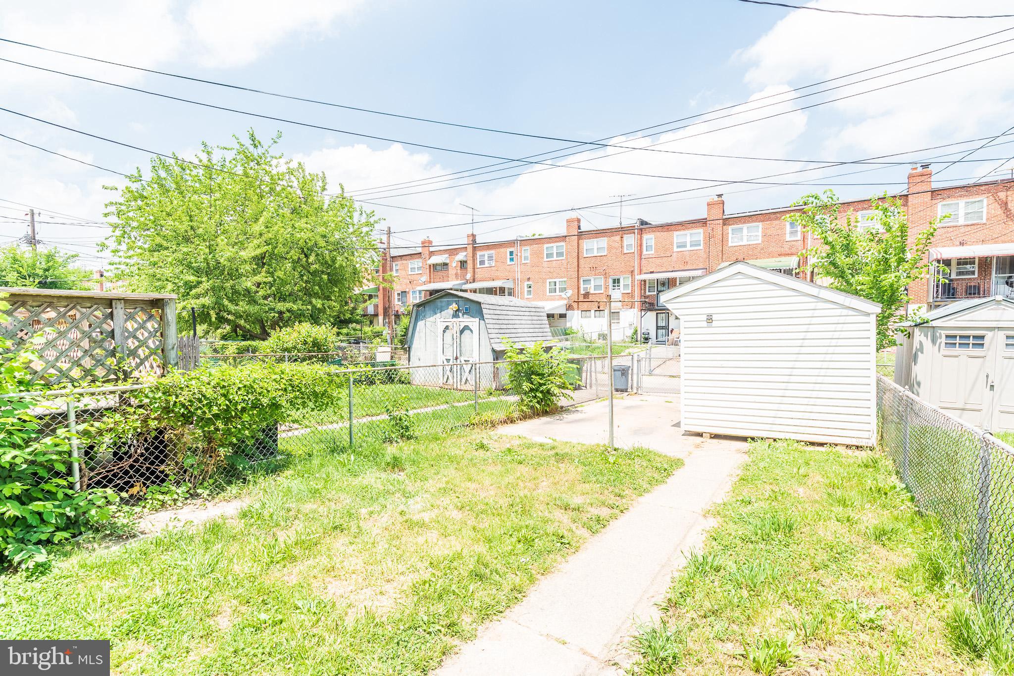 PARKSIDE - Residential