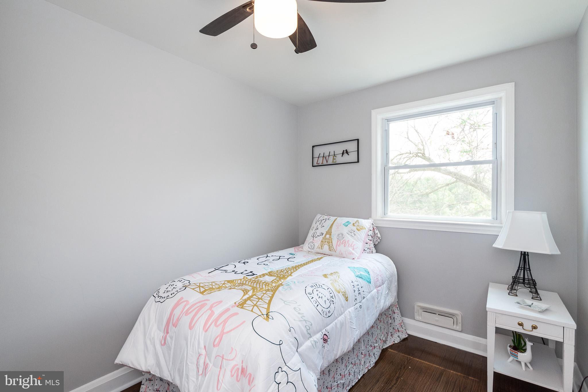 PARKSIDE - Residential