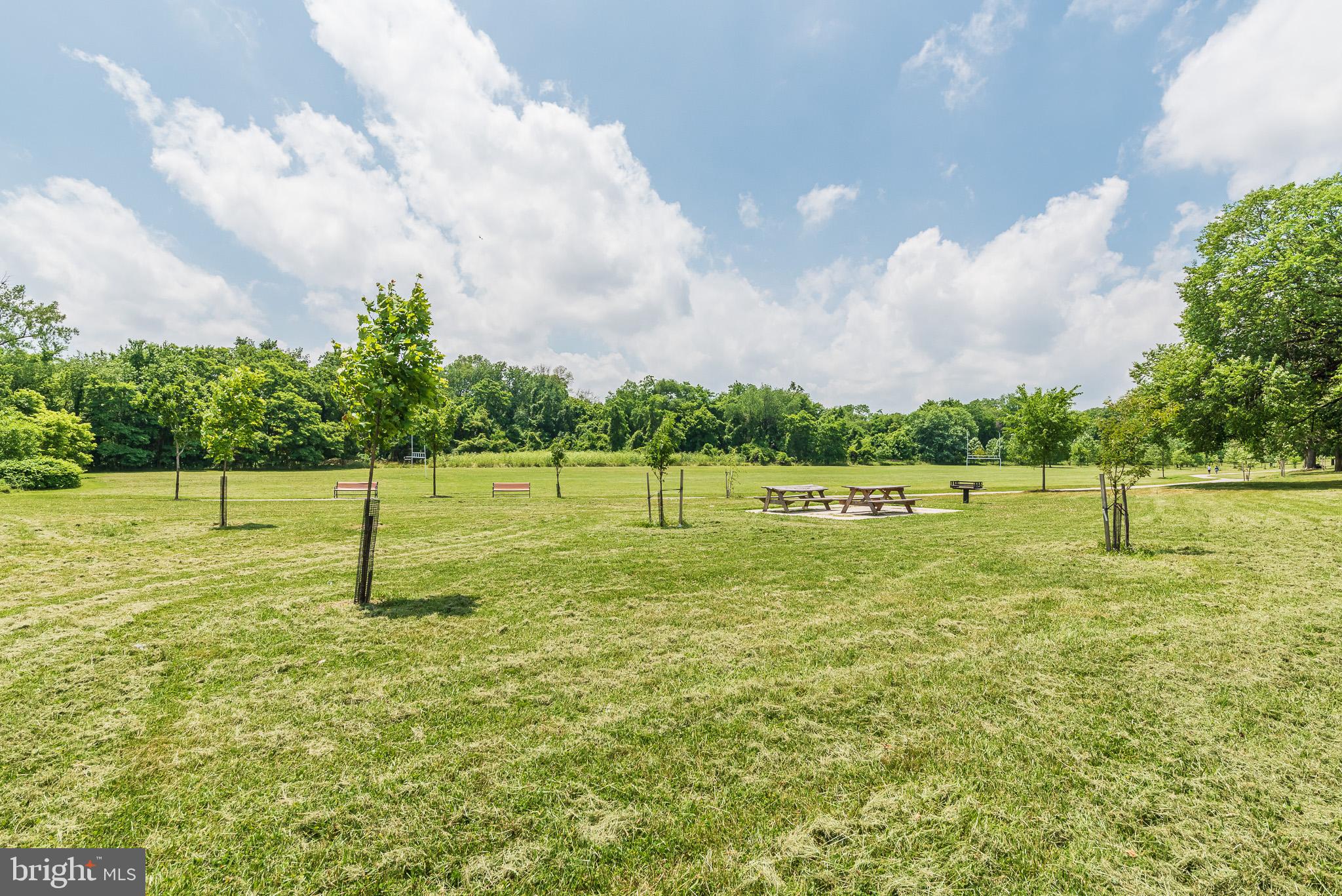 PARKSIDE - Residential