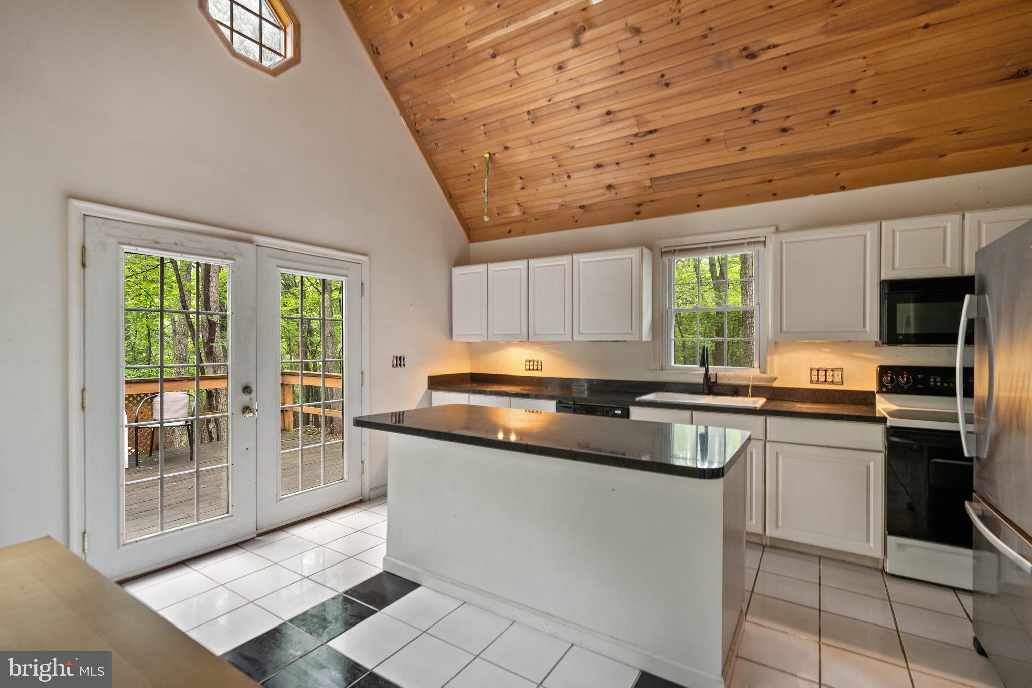 RITTER'S HIDDEN VALLEY - Residential