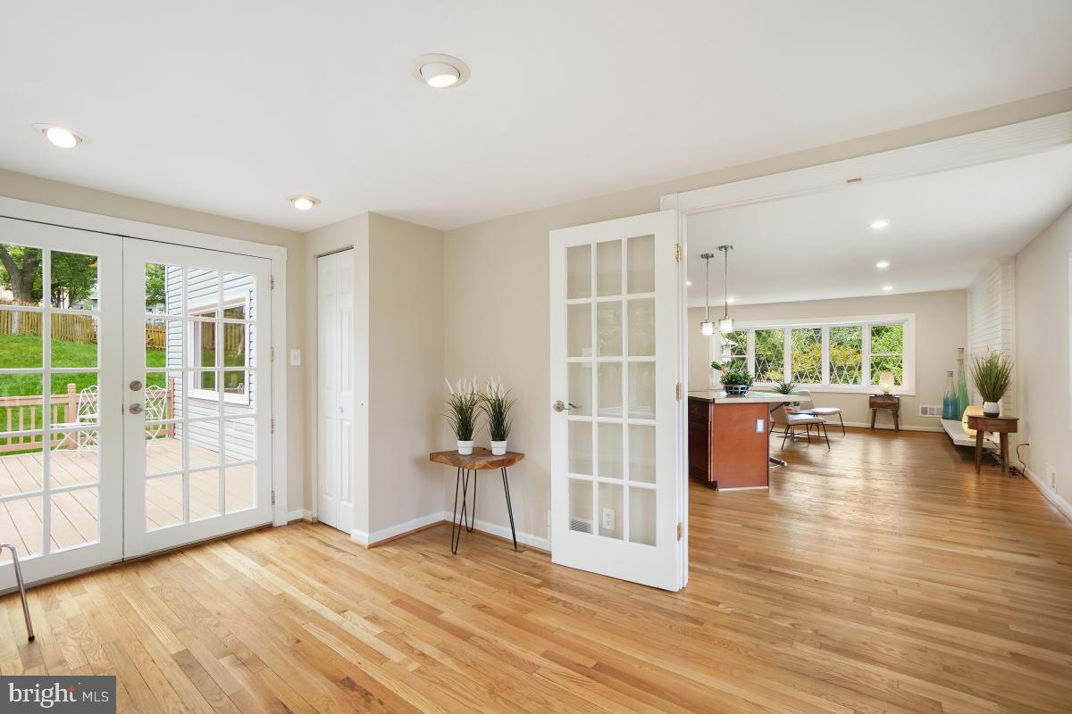 HUNGERFORD - Residential