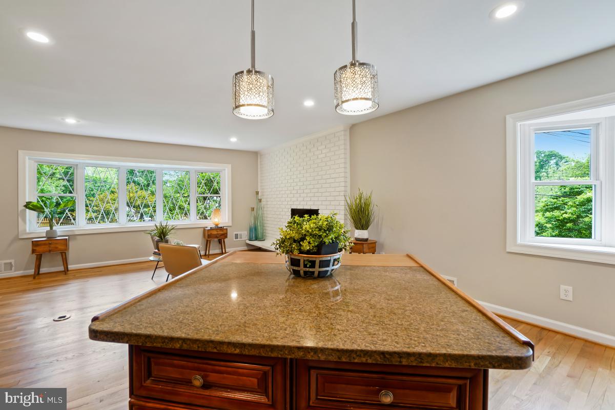 HUNGERFORD - Residential