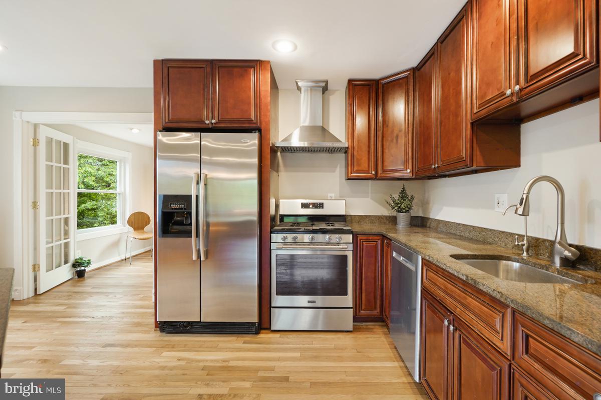 HUNGERFORD - Residential