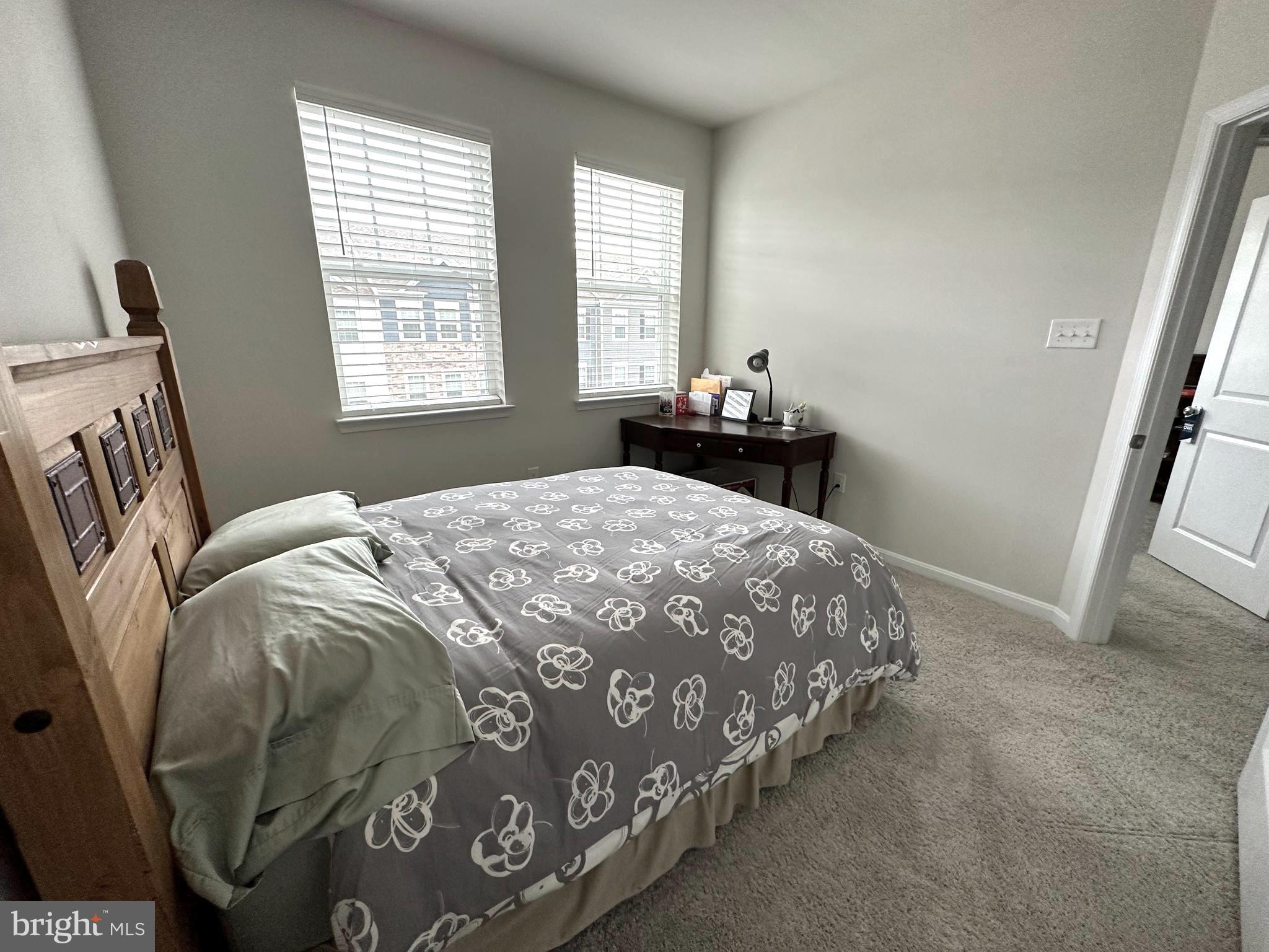 SEVERN MEADOWS - Residential