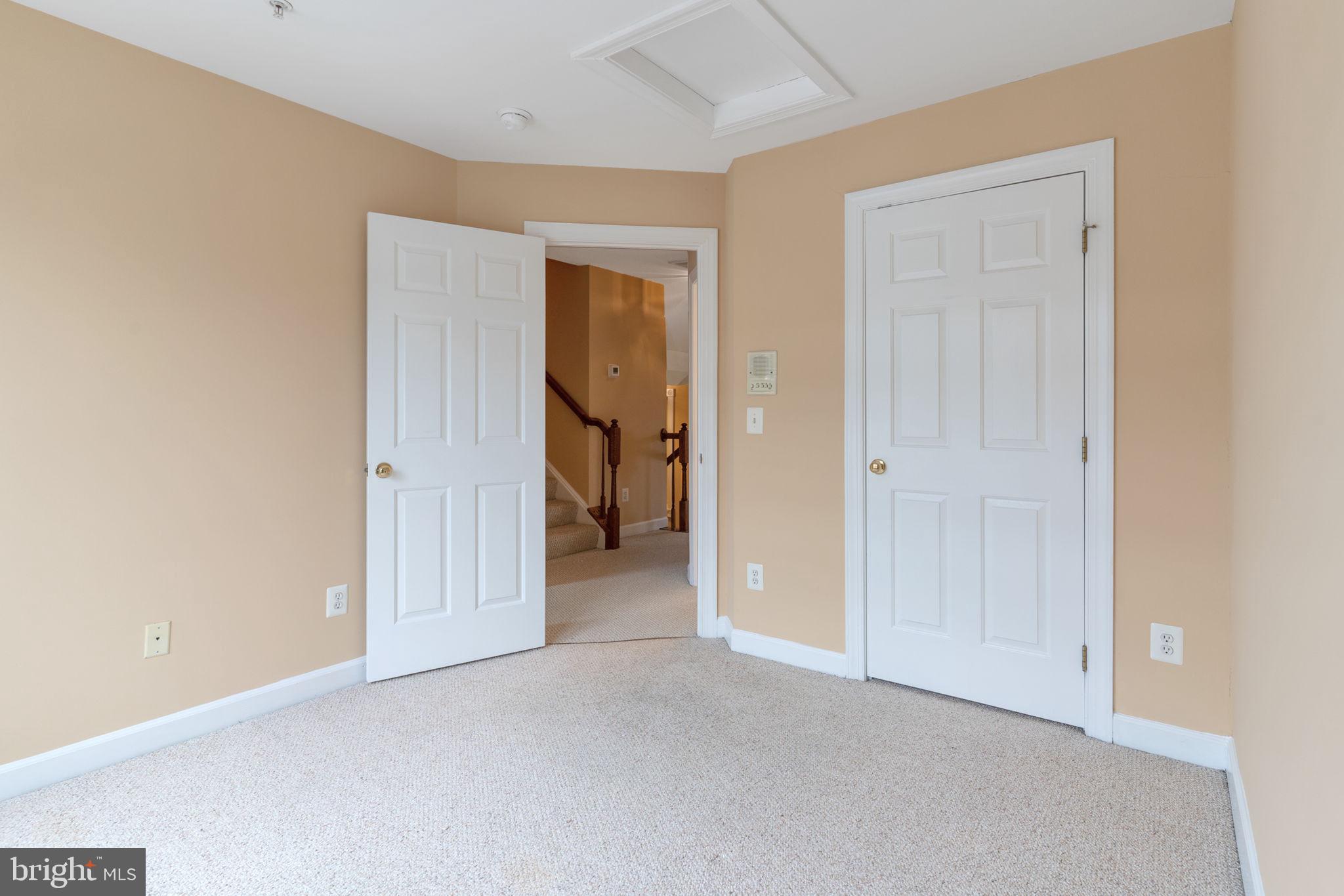 SUMMERS GROVE - Residential Lease