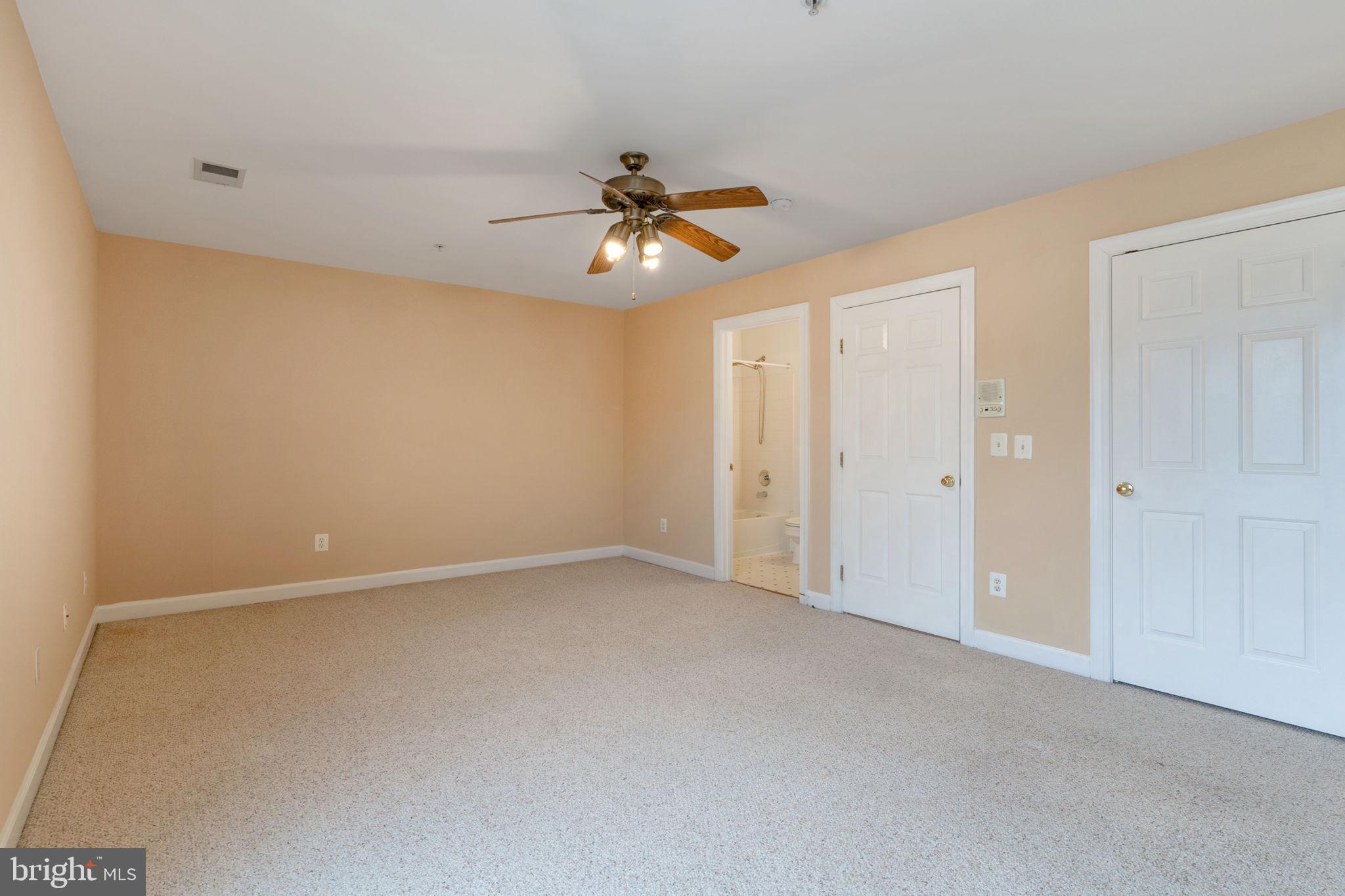 SUMMERS GROVE - Residential Lease