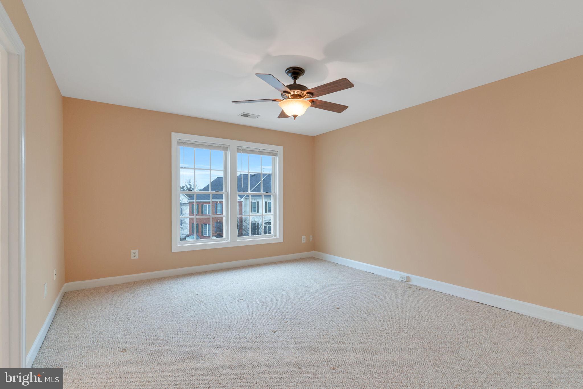 SUMMERS GROVE - Residential Lease