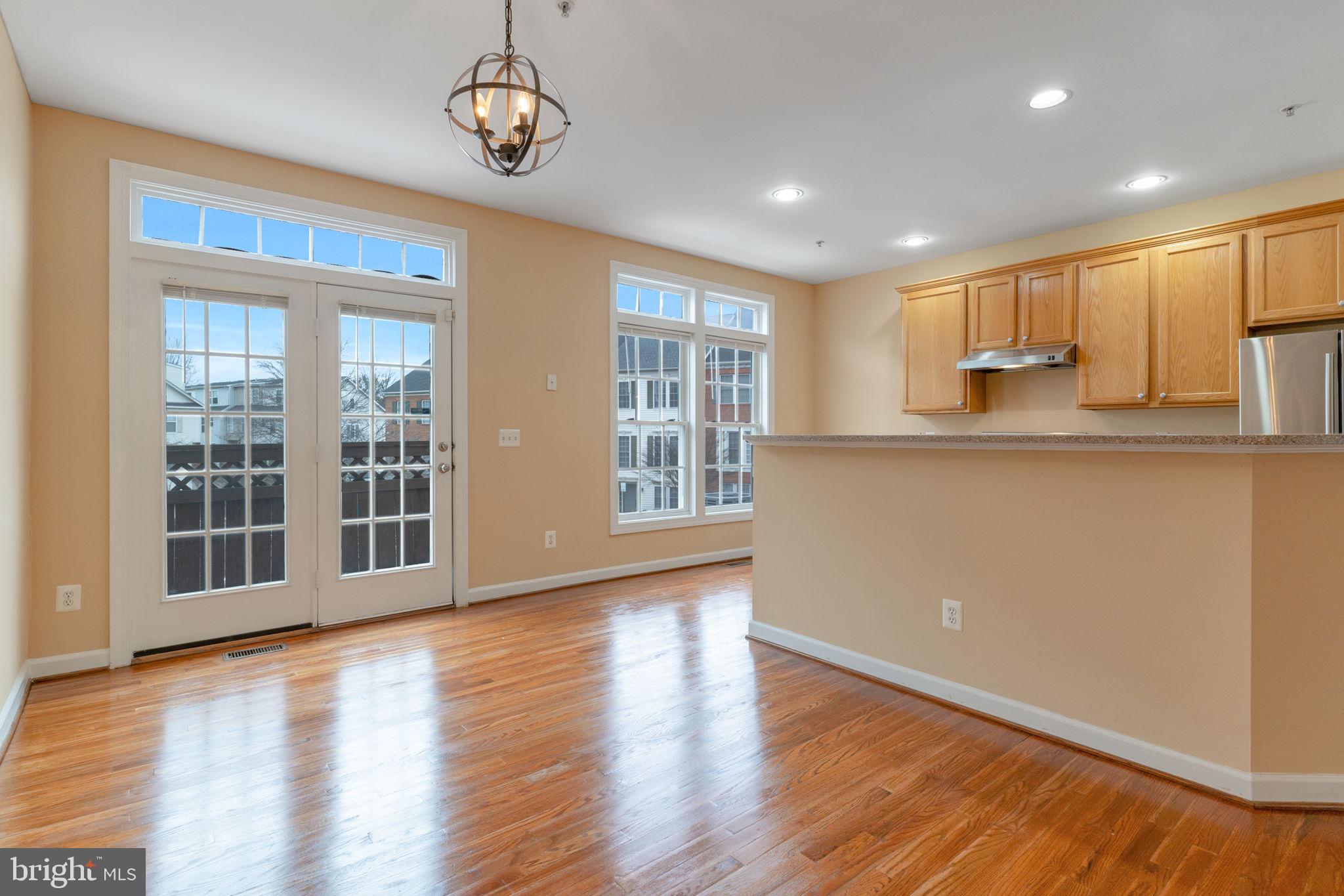 SUMMERS GROVE - Residential Lease