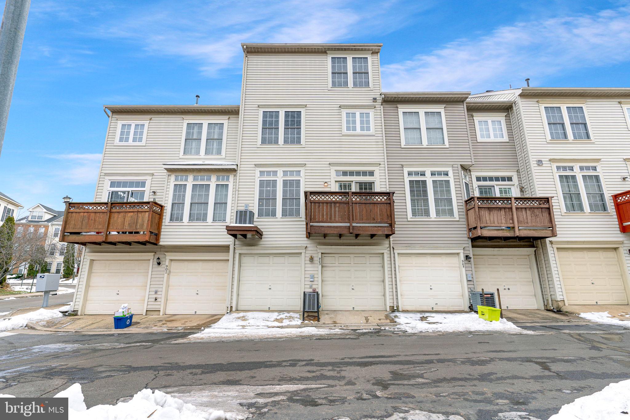 SUMMERS GROVE - Residential Lease