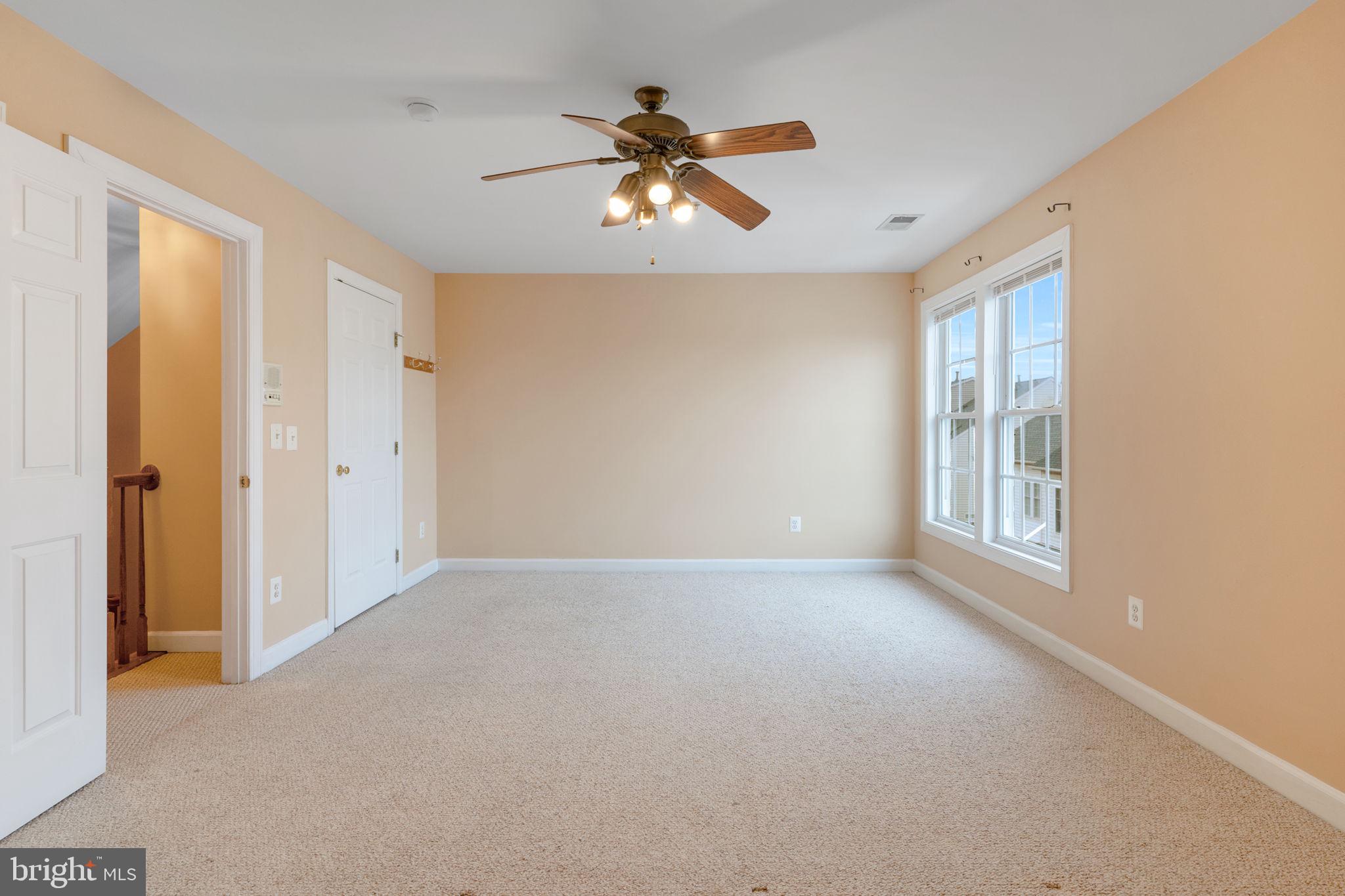 SUMMERS GROVE - Residential Lease