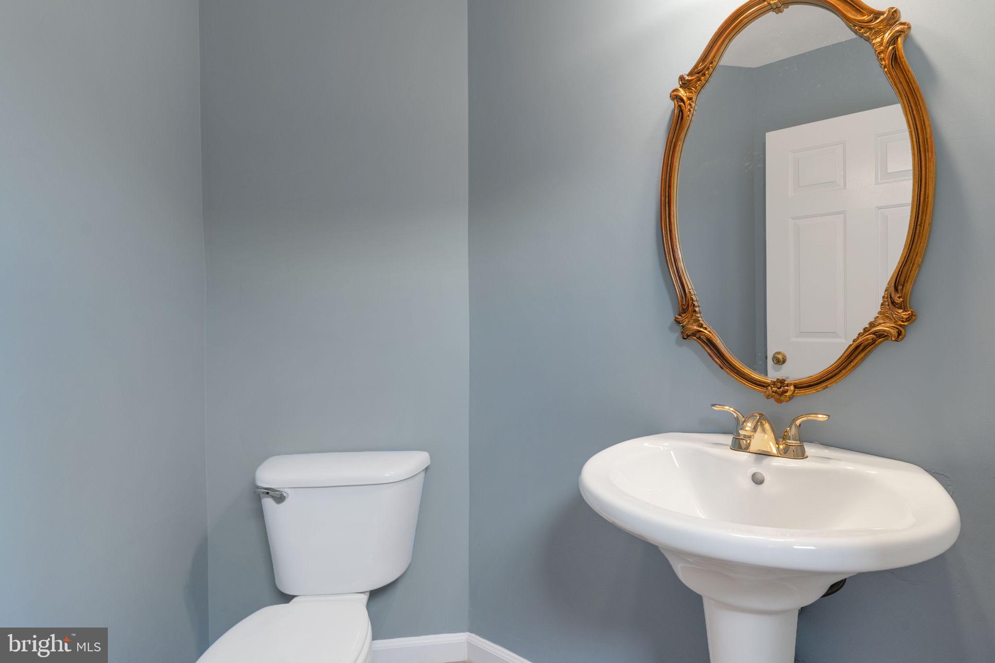 SUMMERS GROVE - Residential Lease