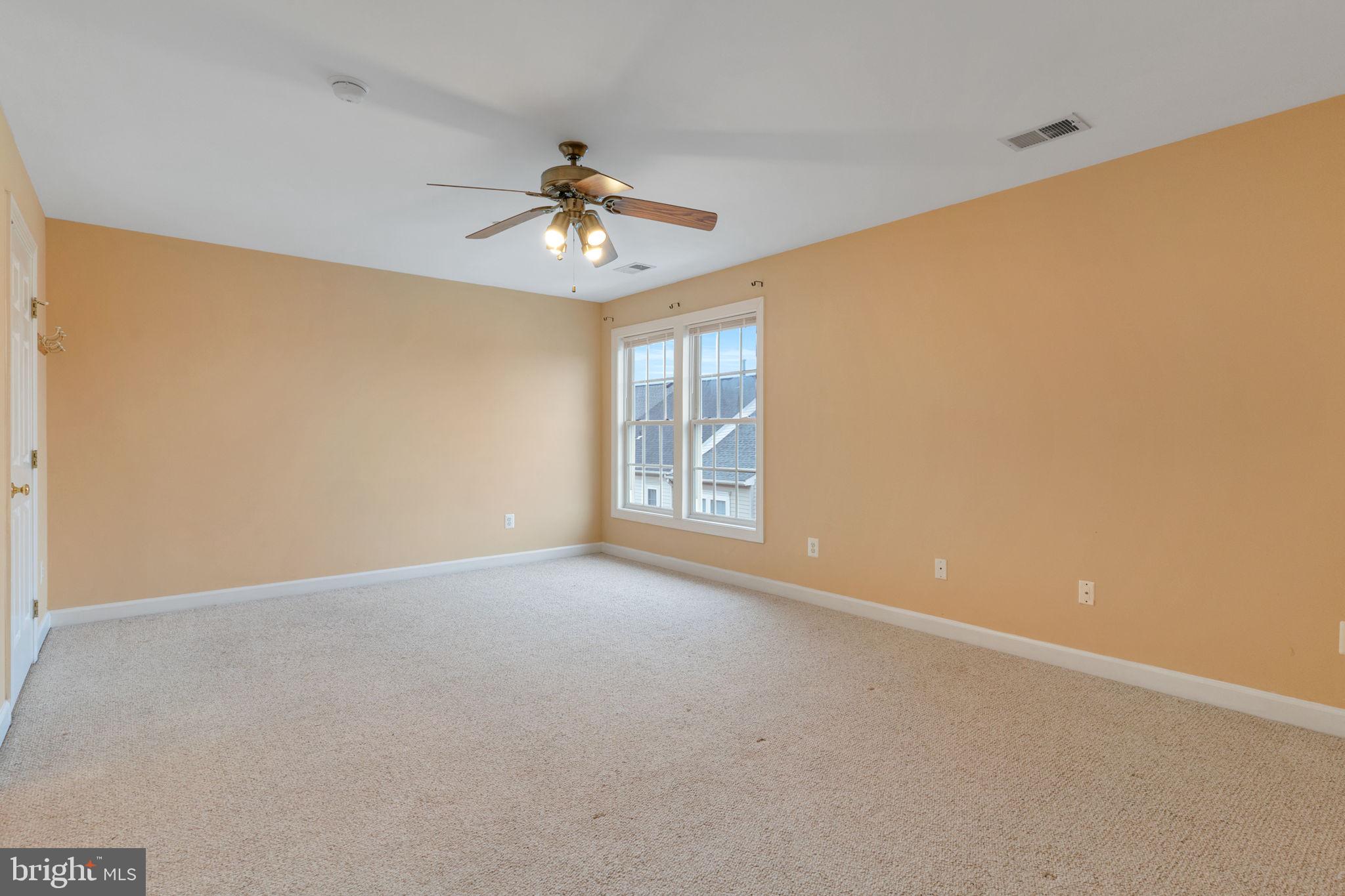 SUMMERS GROVE - Residential Lease