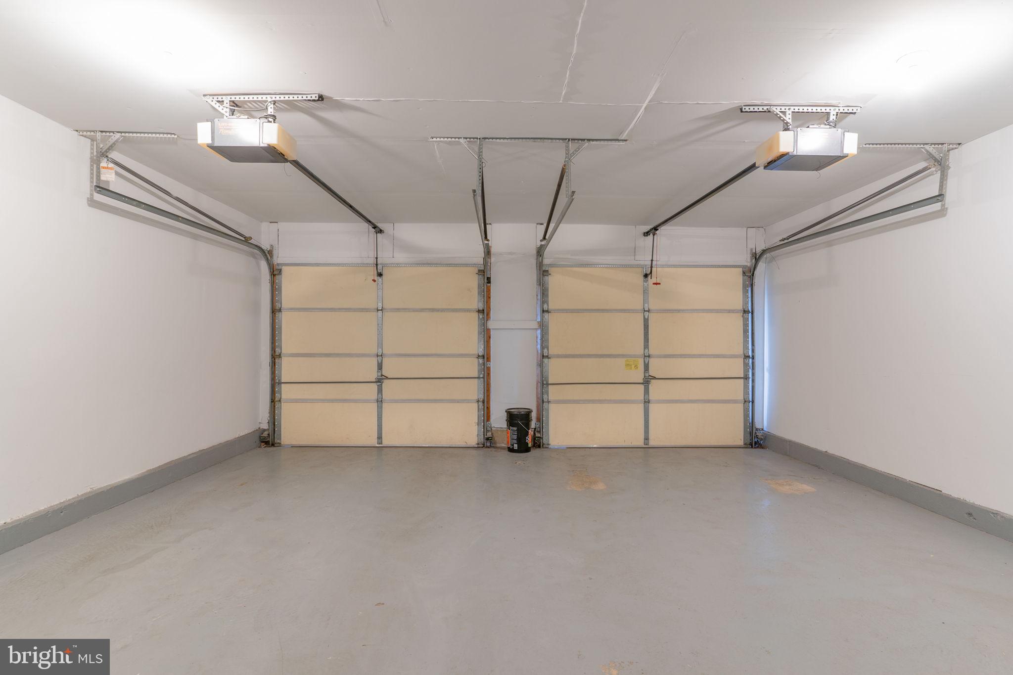 SUMMERS GROVE - Residential Lease