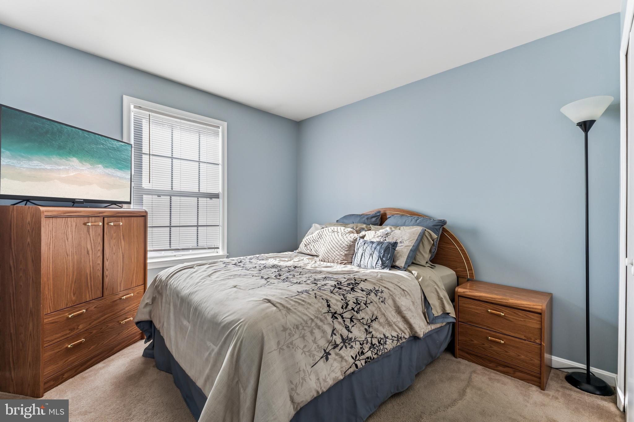 SUNNINGDALE MEADOWS - Residential