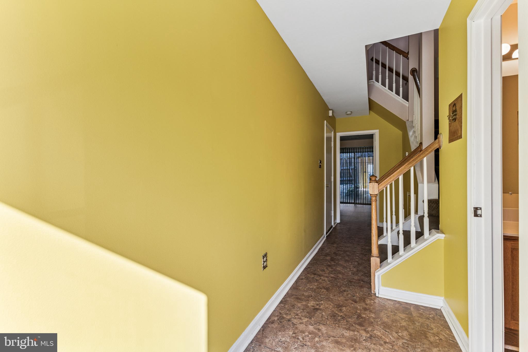 207 WIMBELDON COURT 210