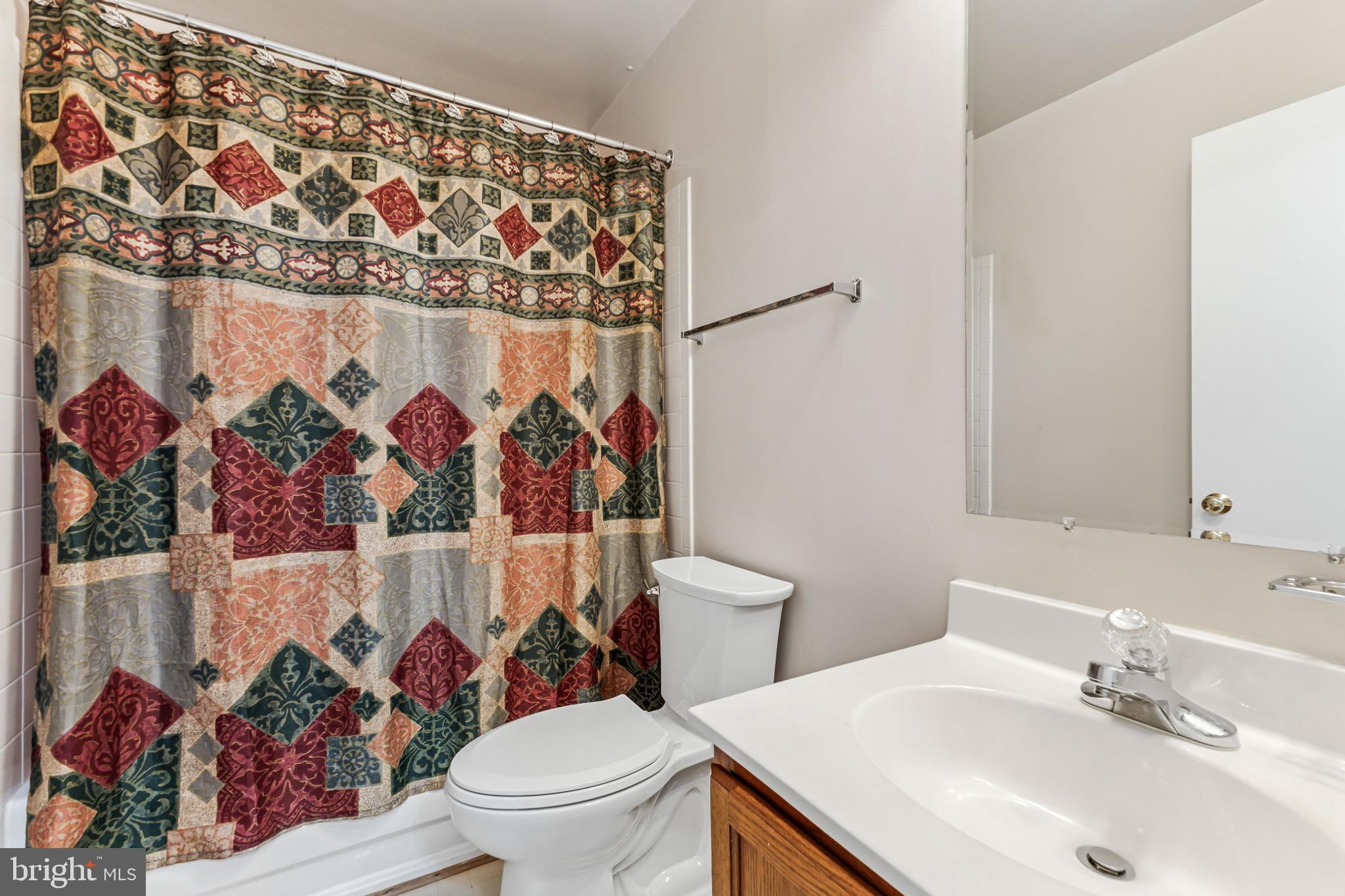 SUNNINGDALE MEADOWS - Residential