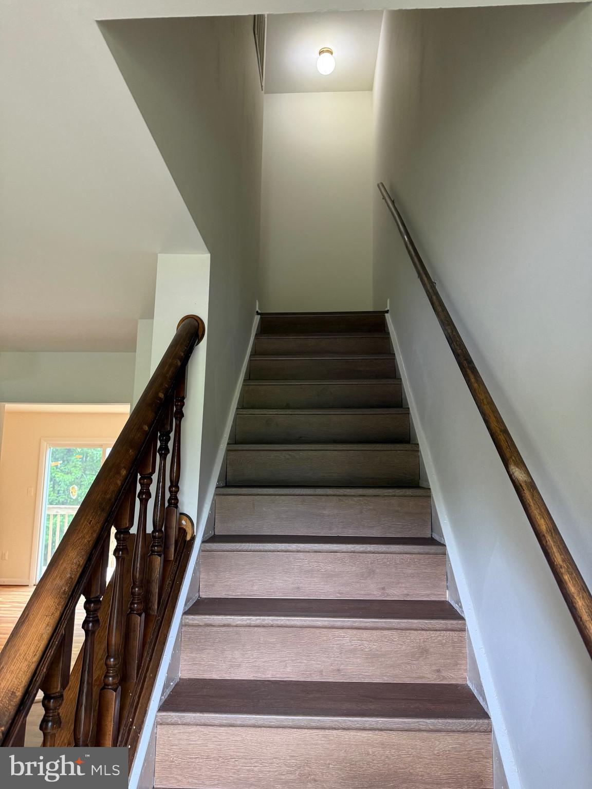 BREEZEWOOD FOREST EAST - Residential Lease