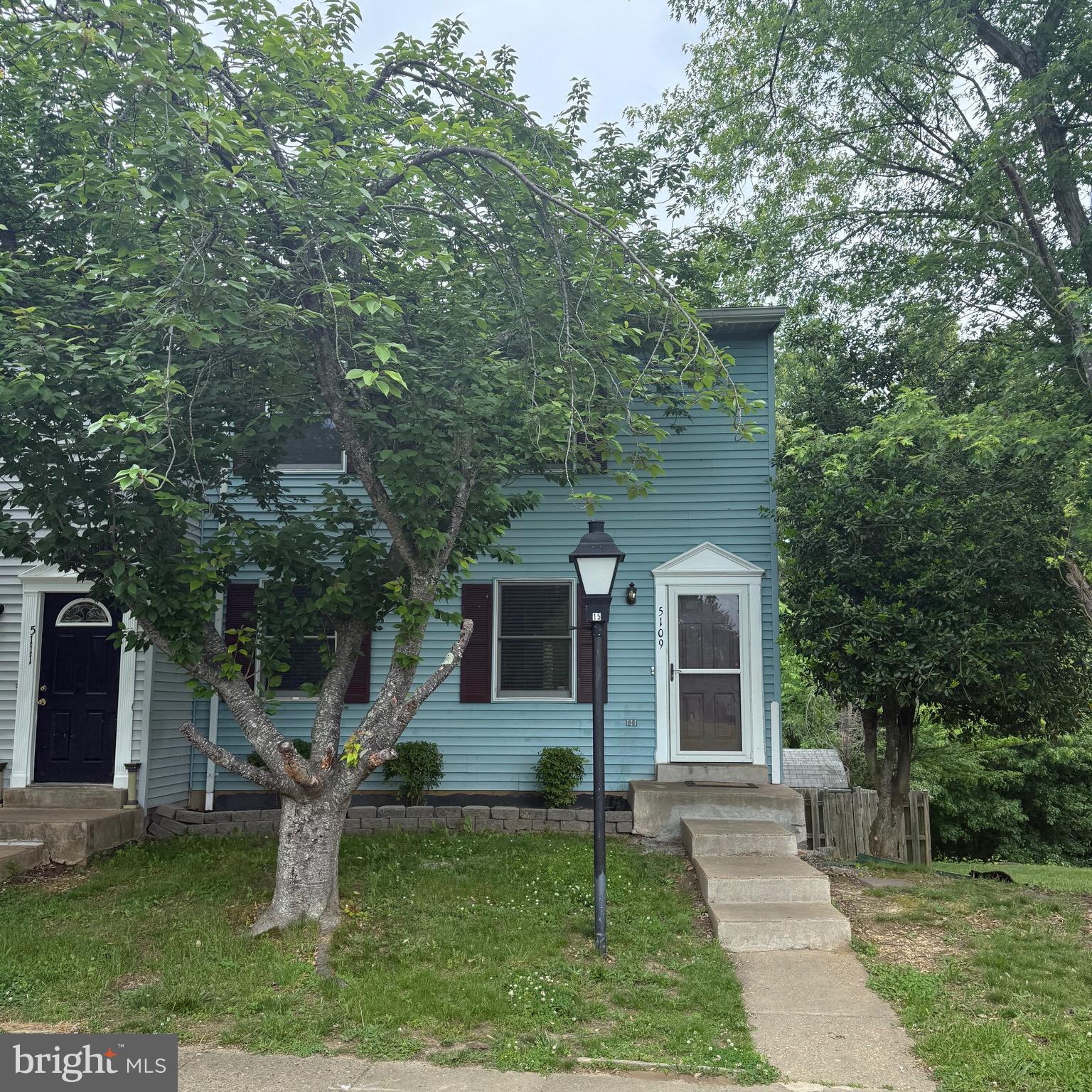 BREEZEWOOD FOREST EAST - Residential Lease