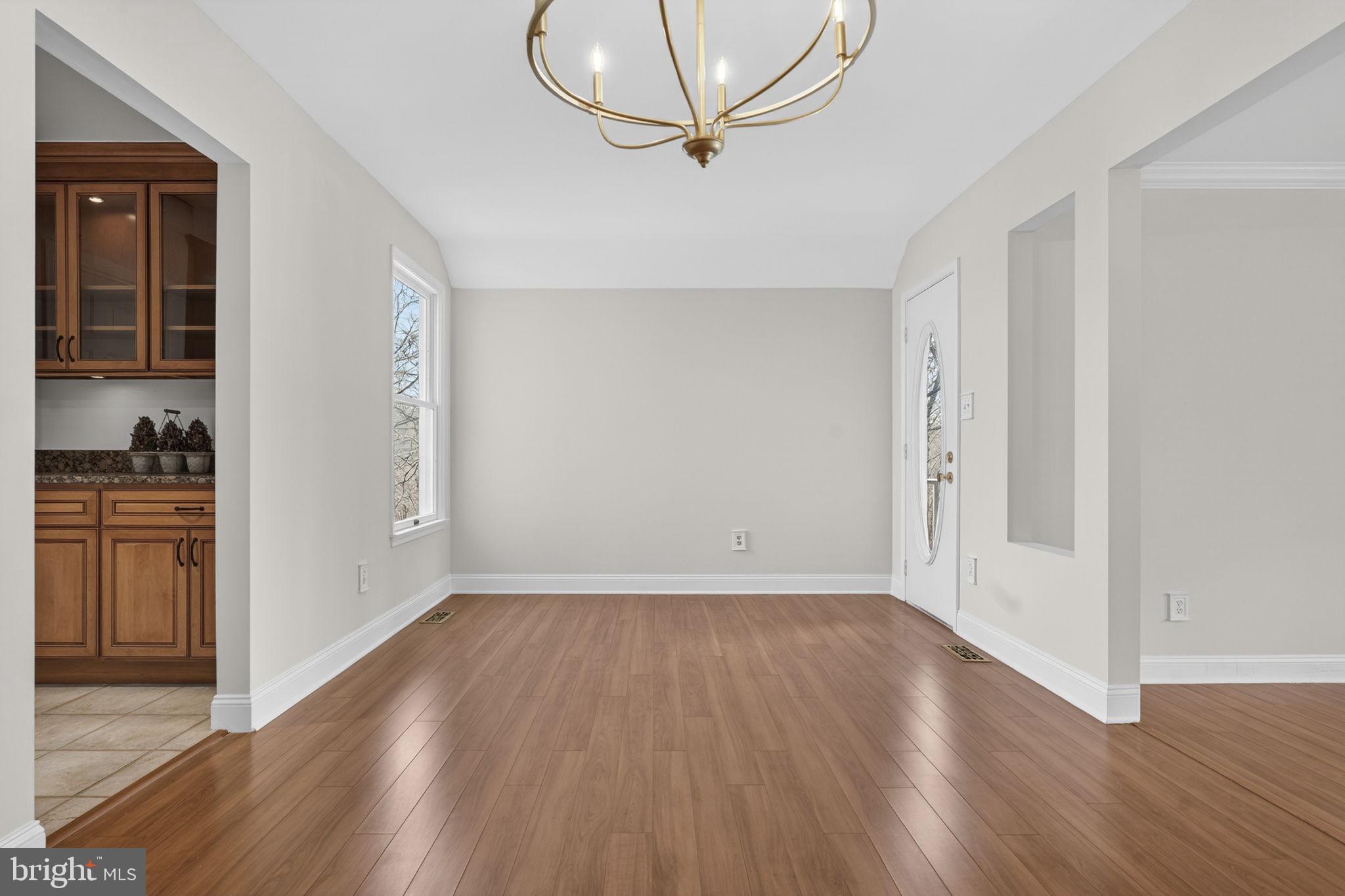 AVALON ESTS - Residential