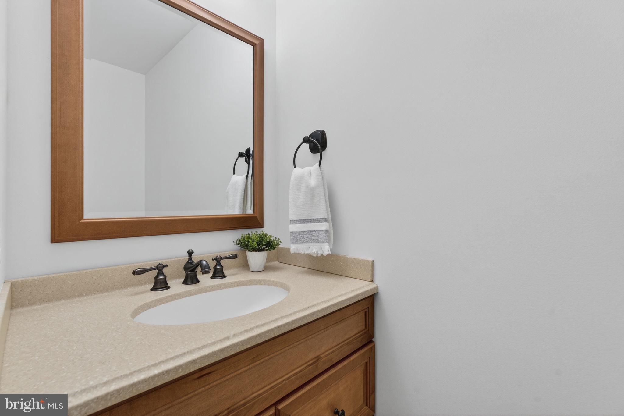 AVALON ESTS - Residential