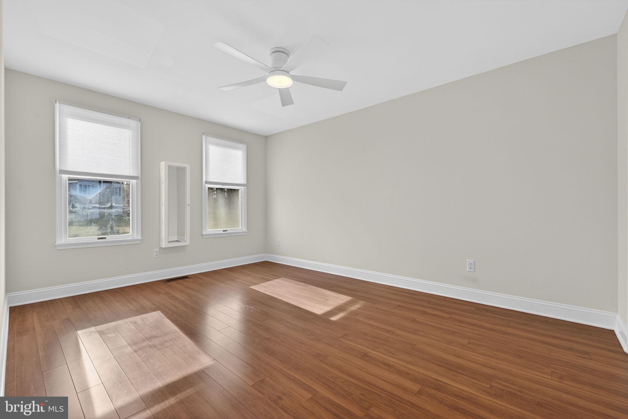 AVALON ESTS - Residential