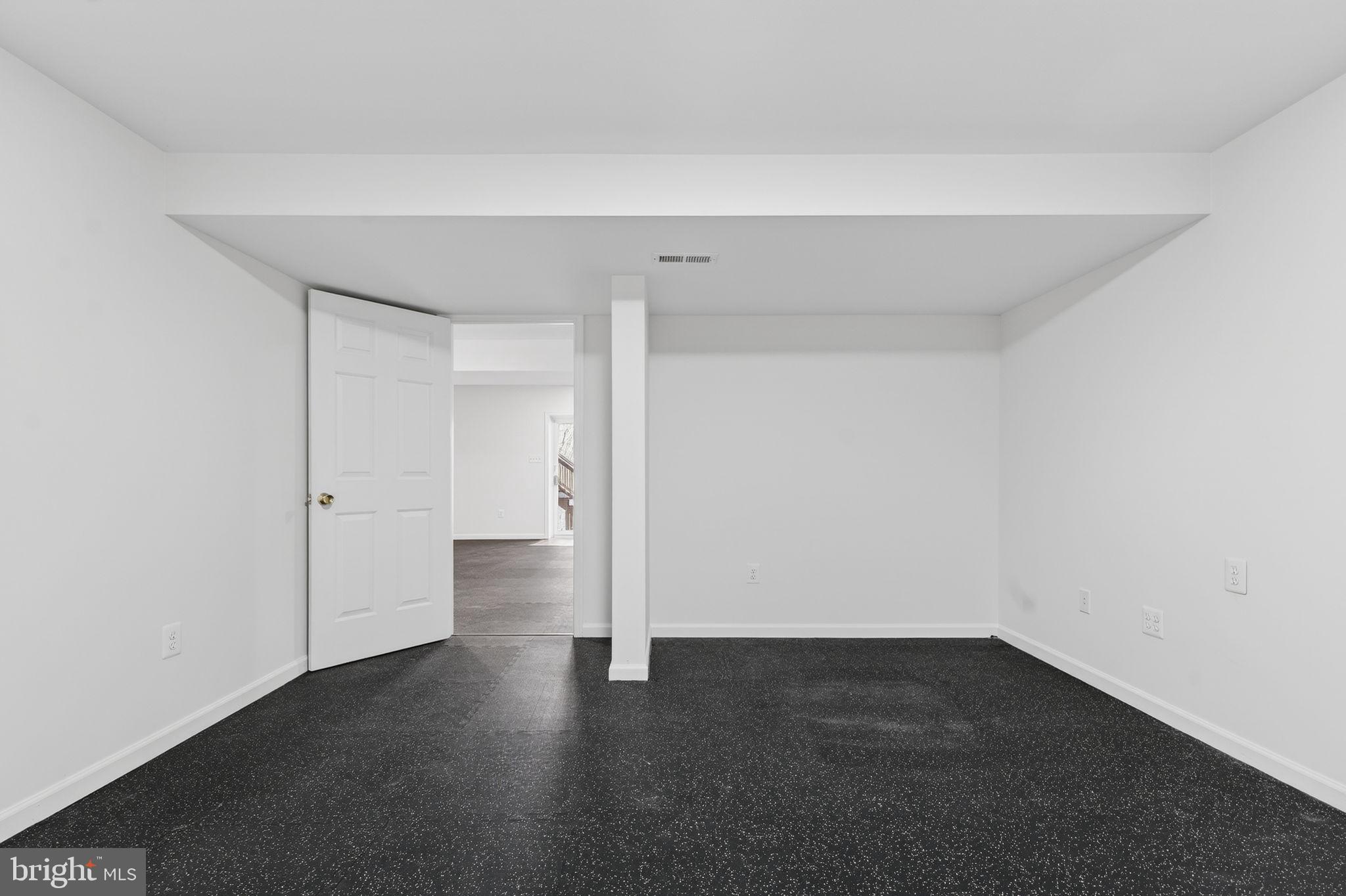 AVALON ESTS - Residential